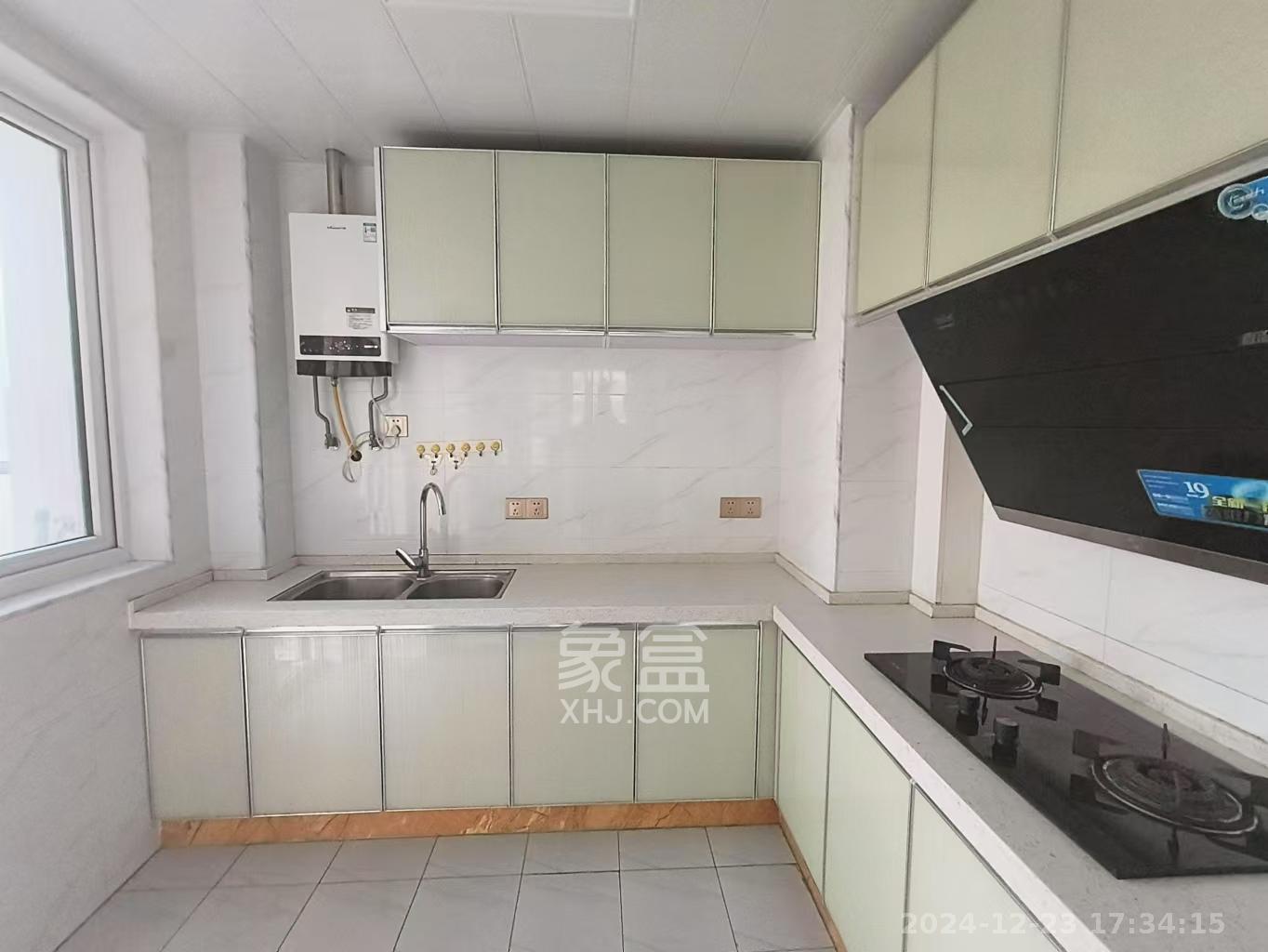 朝正美苑 3室2厅2卫 3000.0元/月 朝正美苑 3室2厅2卫 3000.0元/月室内图