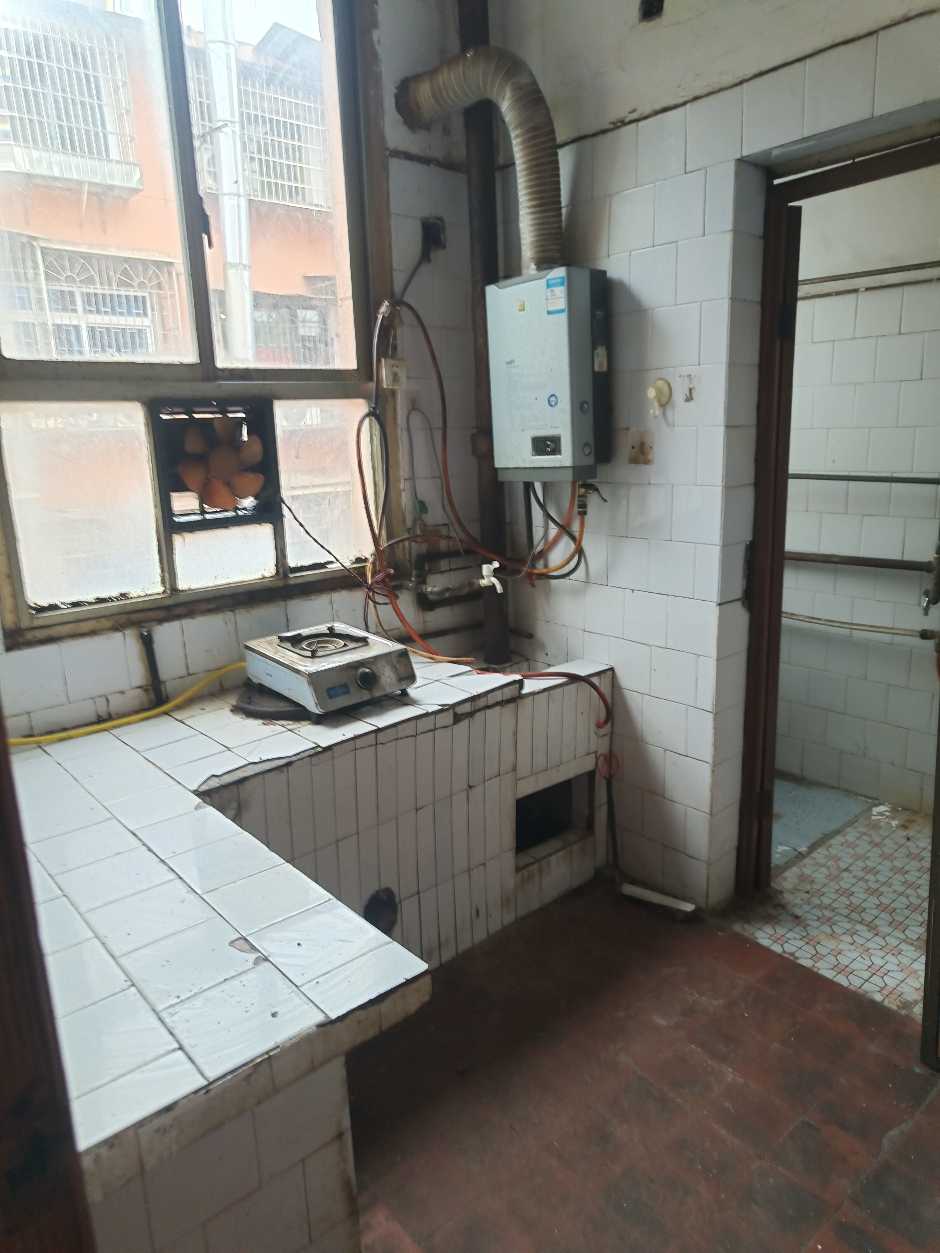 五金百货小区 1室0厅0卫 1000.0元/月 五金百货小区 1室0厅0卫 1000.0元/月室内图