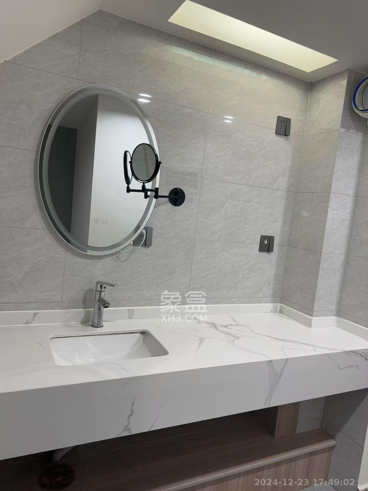 龙湖湘江星座(祺鑫星座公寓) 1室1厅1卫 1900.0元/月 龙湖湘江星座(祺鑫星座公寓) 1室1厅1卫 1900.0元/月室内图