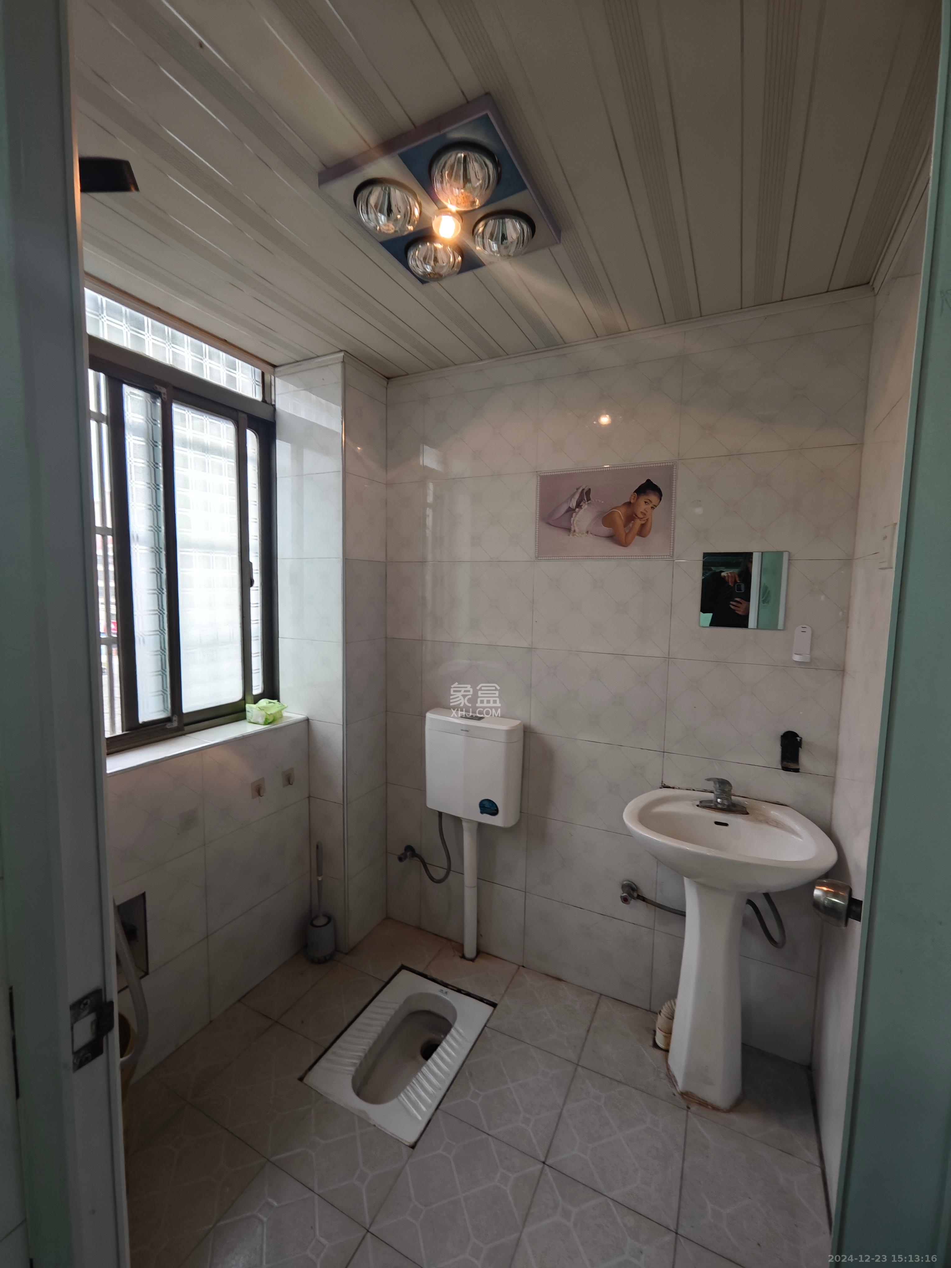 金桂小区一期 2室1厅1卫 800.0元/月 金桂小区一期 2室1厅1卫 800.0元/月室内图