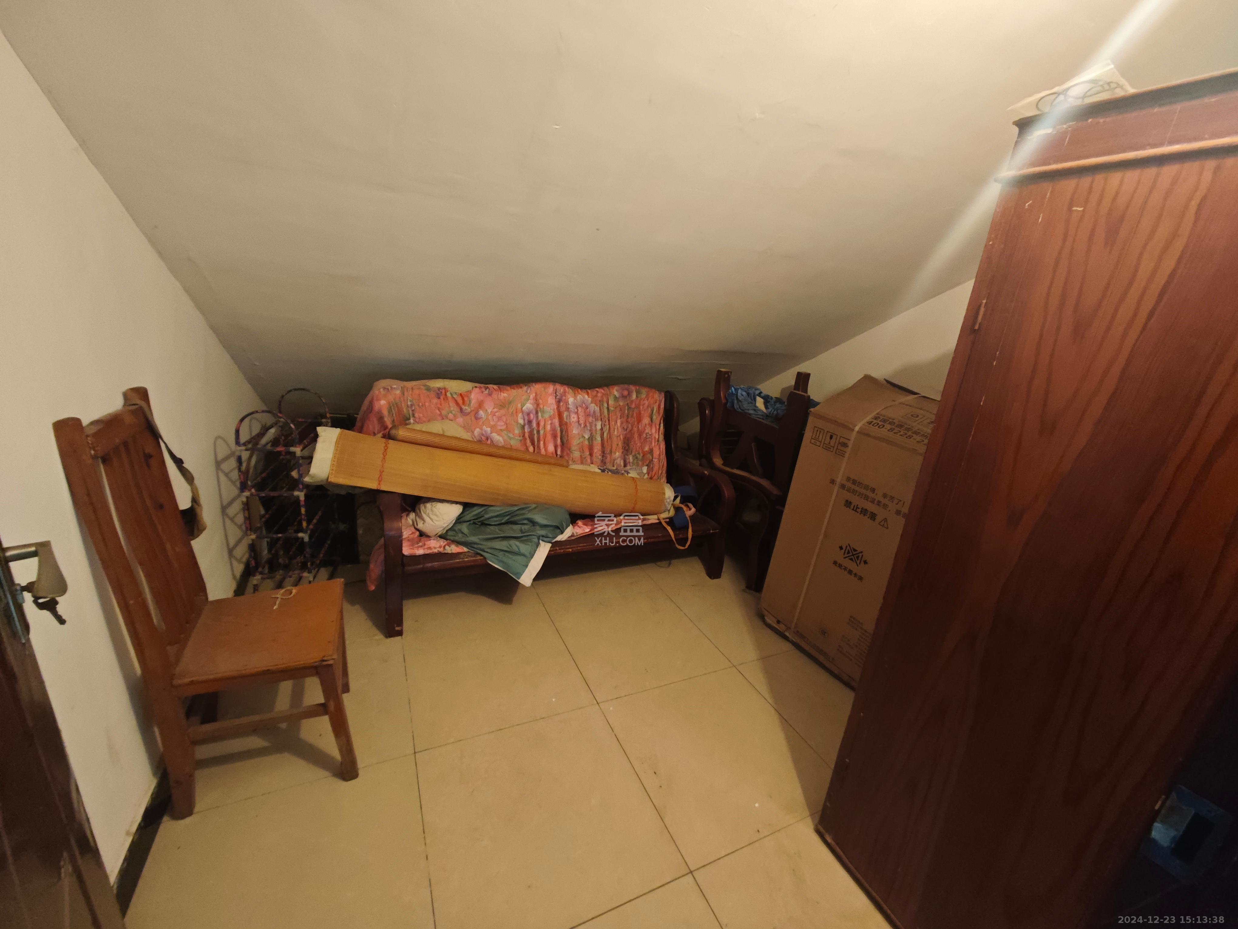 金桂小区一期 2室1厅1卫 800.0元/月 金桂小区一期 2室1厅1卫 800.0元/月室内图