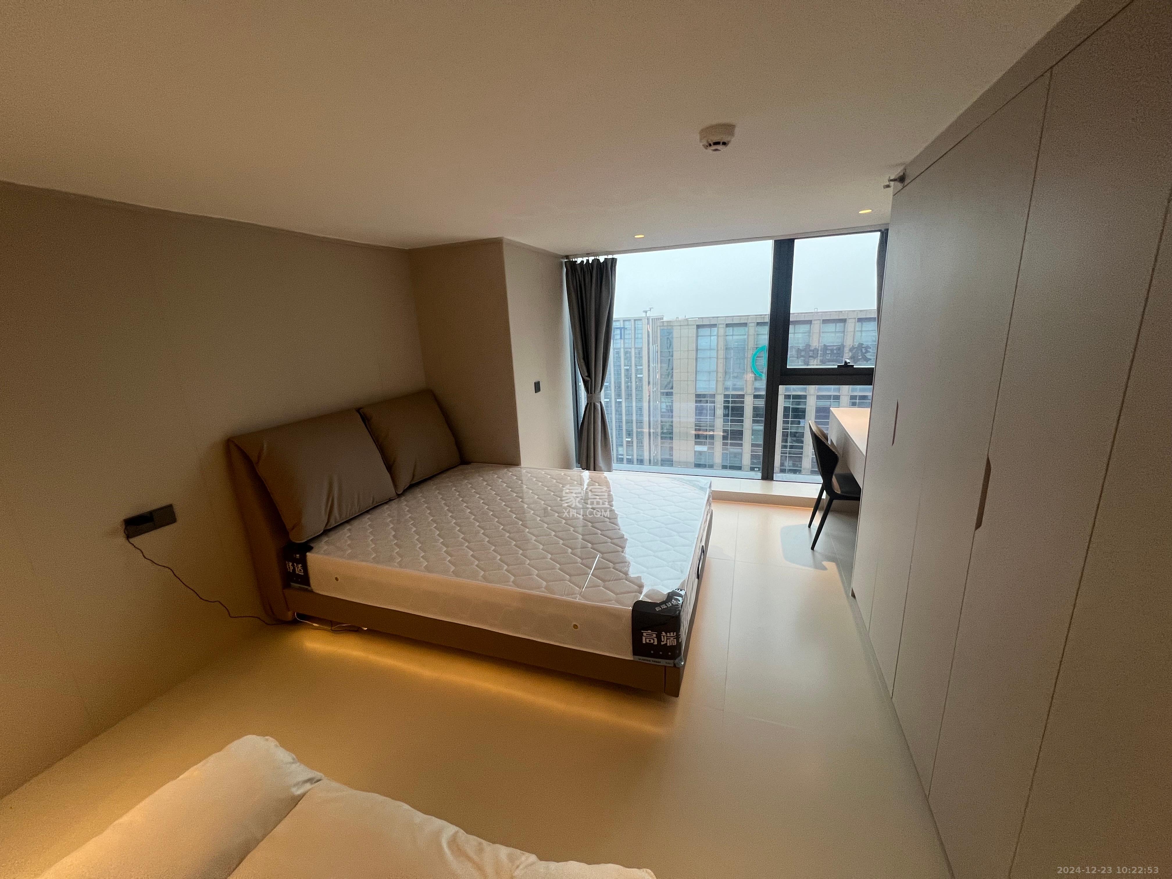 卓越中寰 2室1厅2卫 1600.0元/月 卓越中寰 2室1厅2卫 1600.0元/月室内图