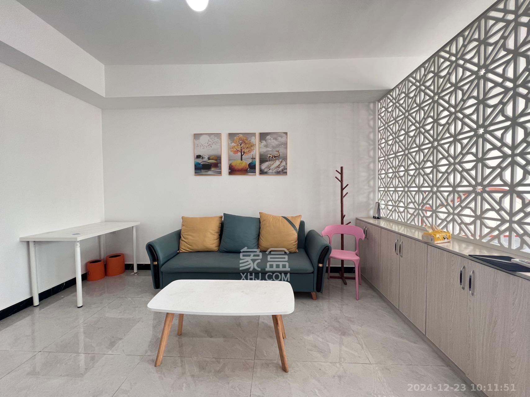 摩天一号 1室1厅1卫 2300.0元/月 摩天一号 1室1厅1卫 2300.0元/月室内图