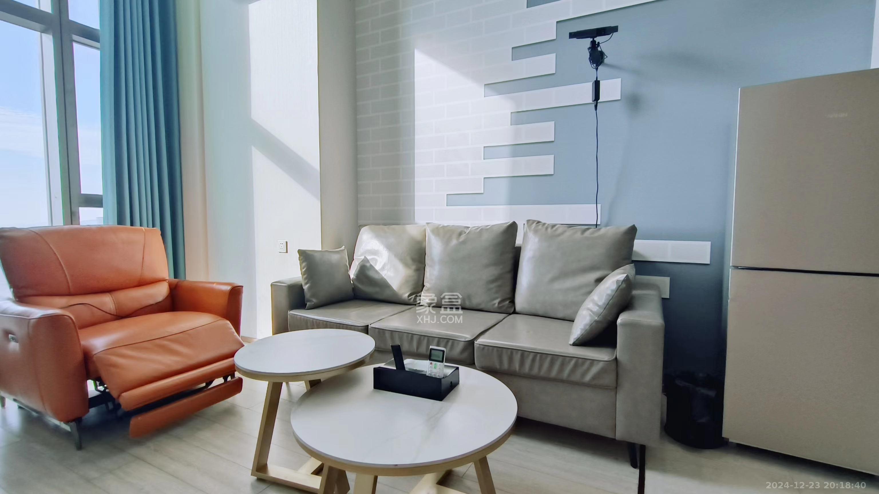 华远华时代 3室1厅2卫 3500.0元/月 华远华时代 3室1厅2卫 3500.0元/月室内图