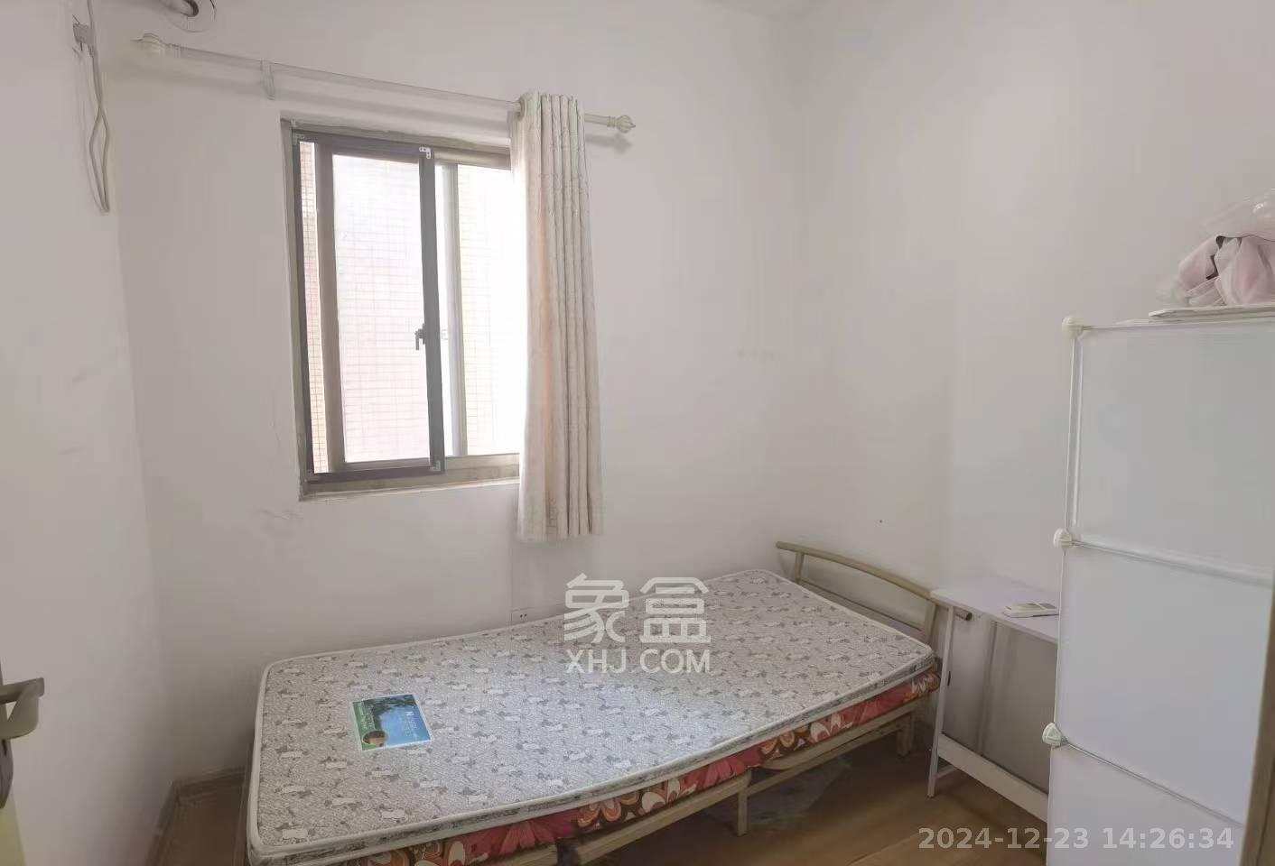 珈鼎城(泊富骊庭) 3室2厅1卫 1800.0元/月 珈鼎城(泊富骊庭) 3室2厅1卫 1800.0元/月室内图