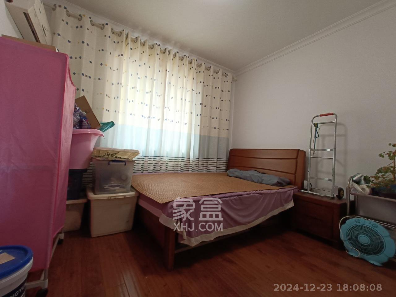 金富星城 4室2厅2卫 2200.0元/月 金富星城 4室2厅2卫 2200.0元/月室内图