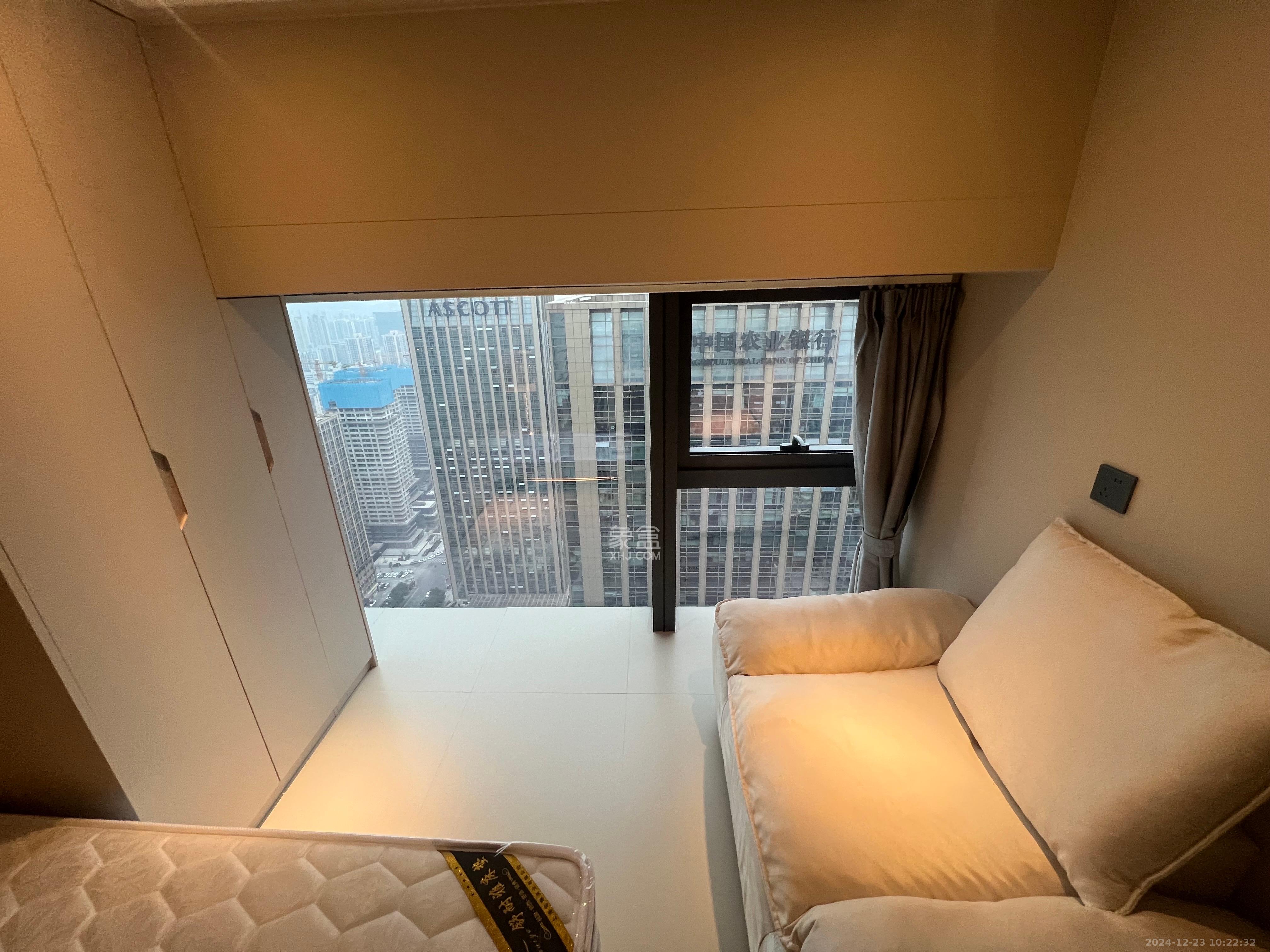 卓越中寰 2室1厅2卫 1600.0元/月 卓越中寰 2室1厅2卫 1600.0元/月室内图