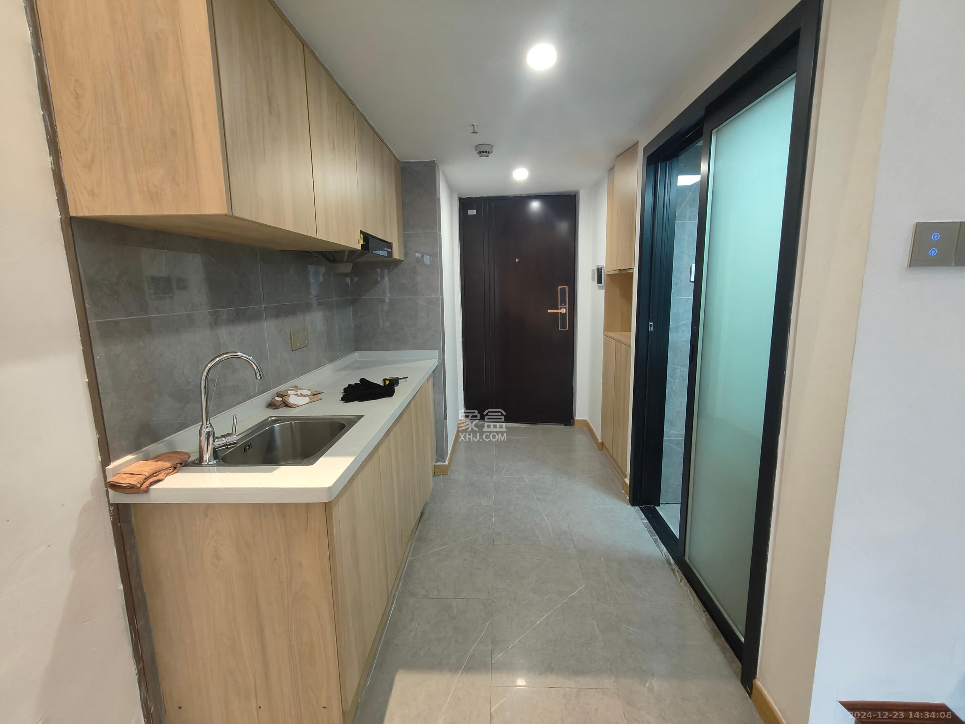 梦想新天地 3室1厅1卫 2400.0元/月 梦想新天地 3室1厅1卫 2400.0元/月室内图