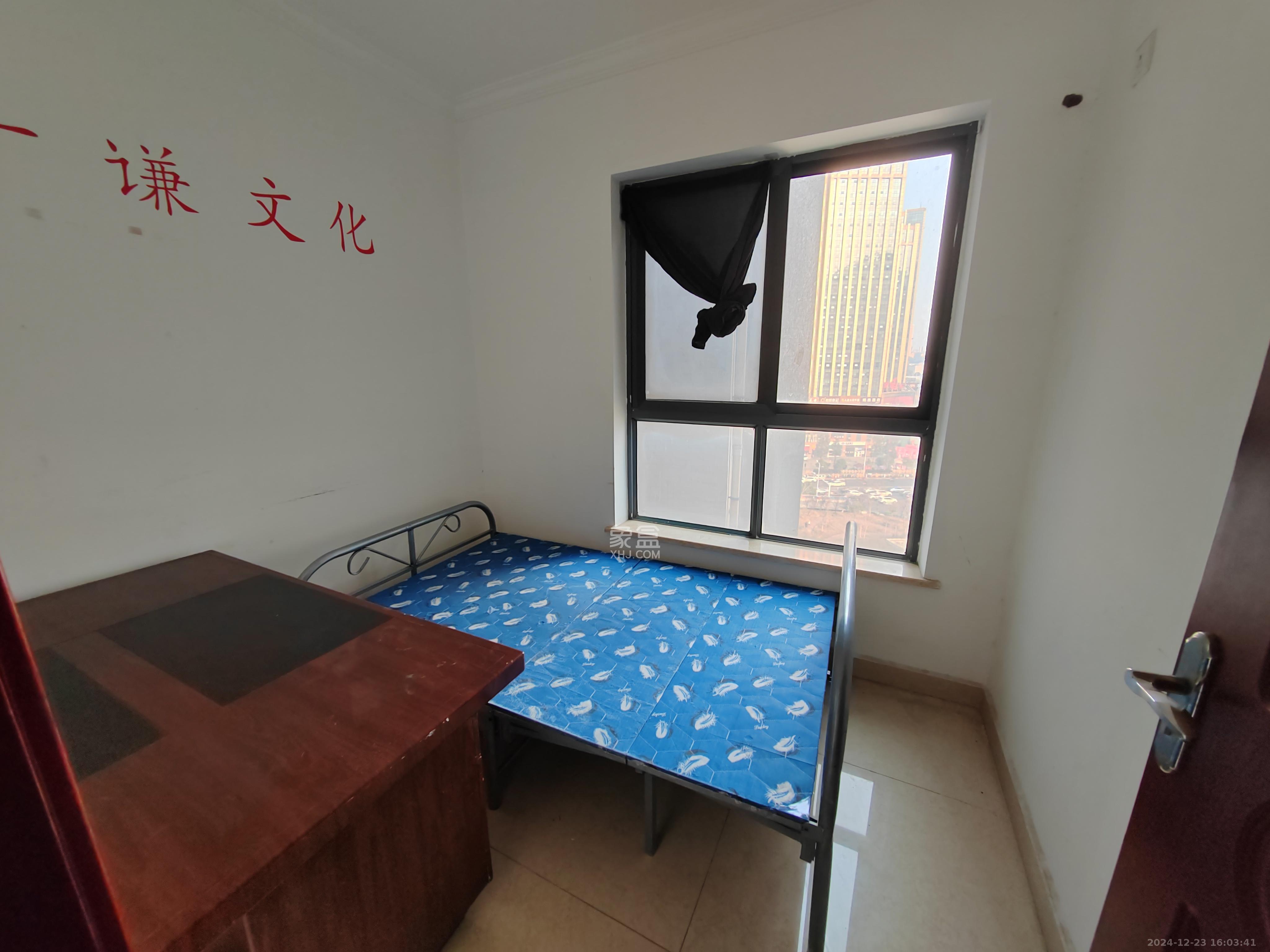 香樟兰亭(朗峰苑) 3室1厅1卫 2300.0元/月 香樟兰亭(朗峰苑) 3室1厅1卫 2300.0元/月室内图