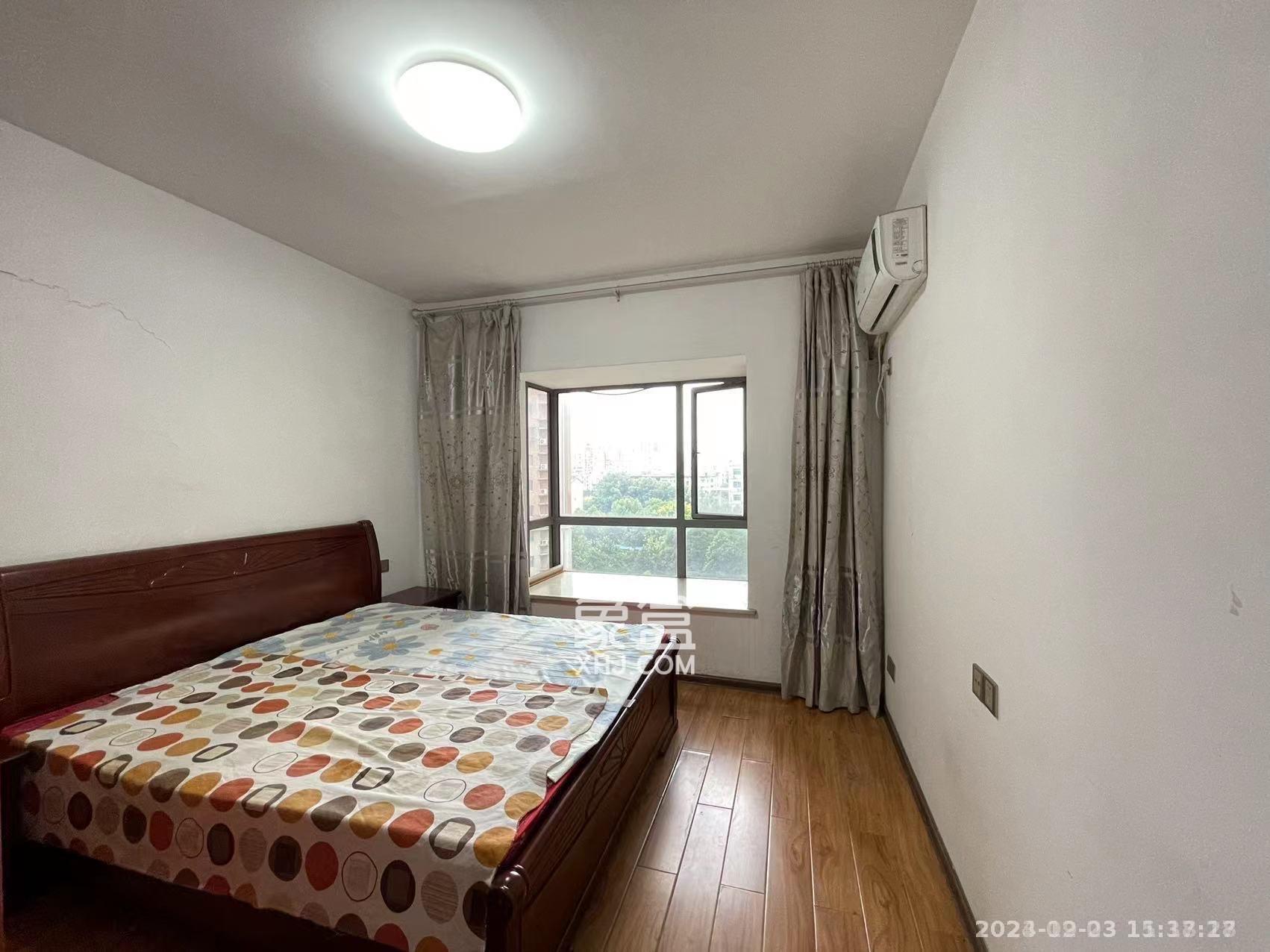 上海城小区  3室2厅2卫    2200.0元/月 上海城小区  3室2厅2卫    2200.0元/月室内图