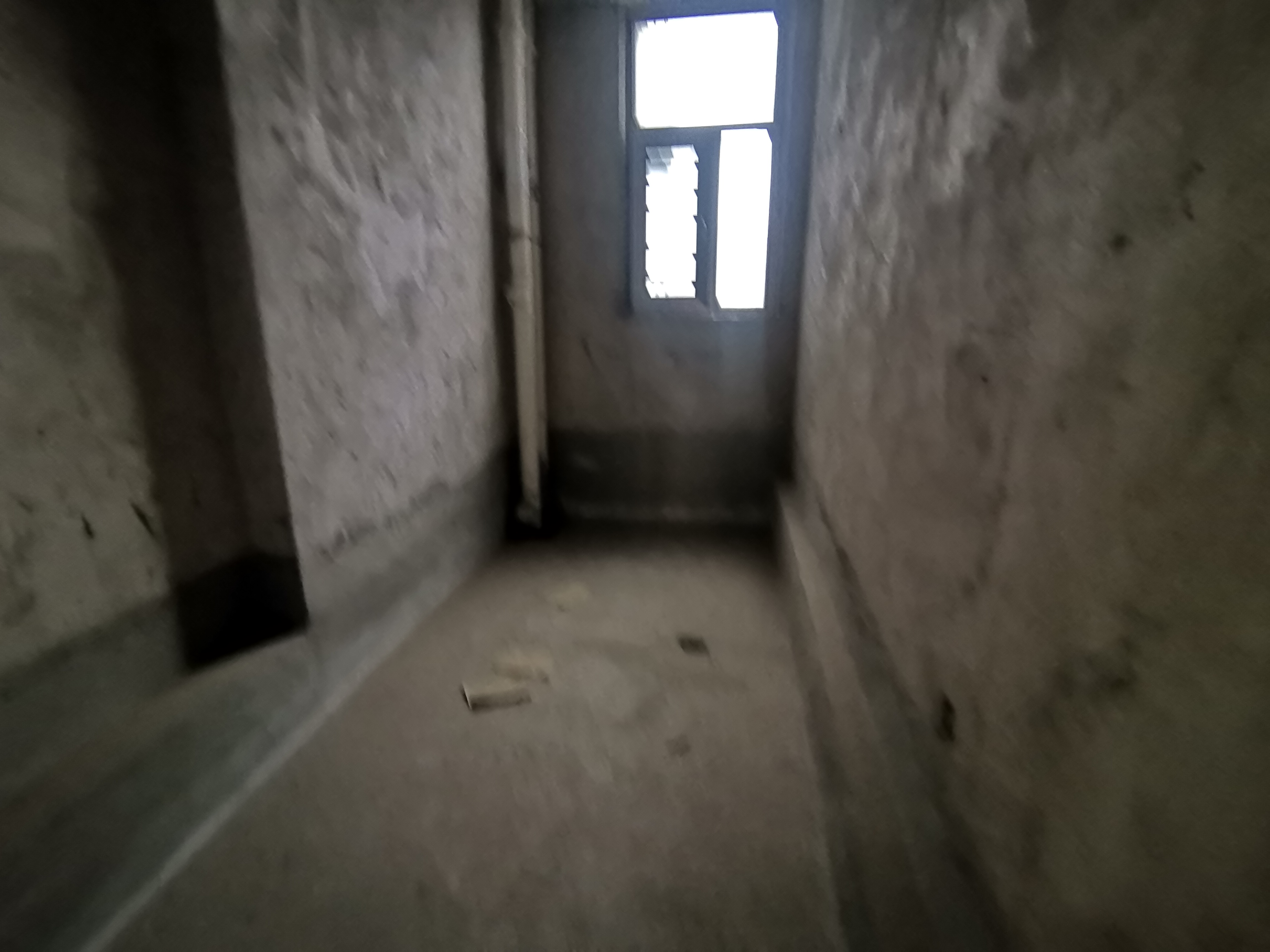 和泰嘉园(区税务局家属楼) 1室0厅0卫 98.0万 和泰嘉园(区税务局家属楼) 1室0厅0卫 98.0万客厅