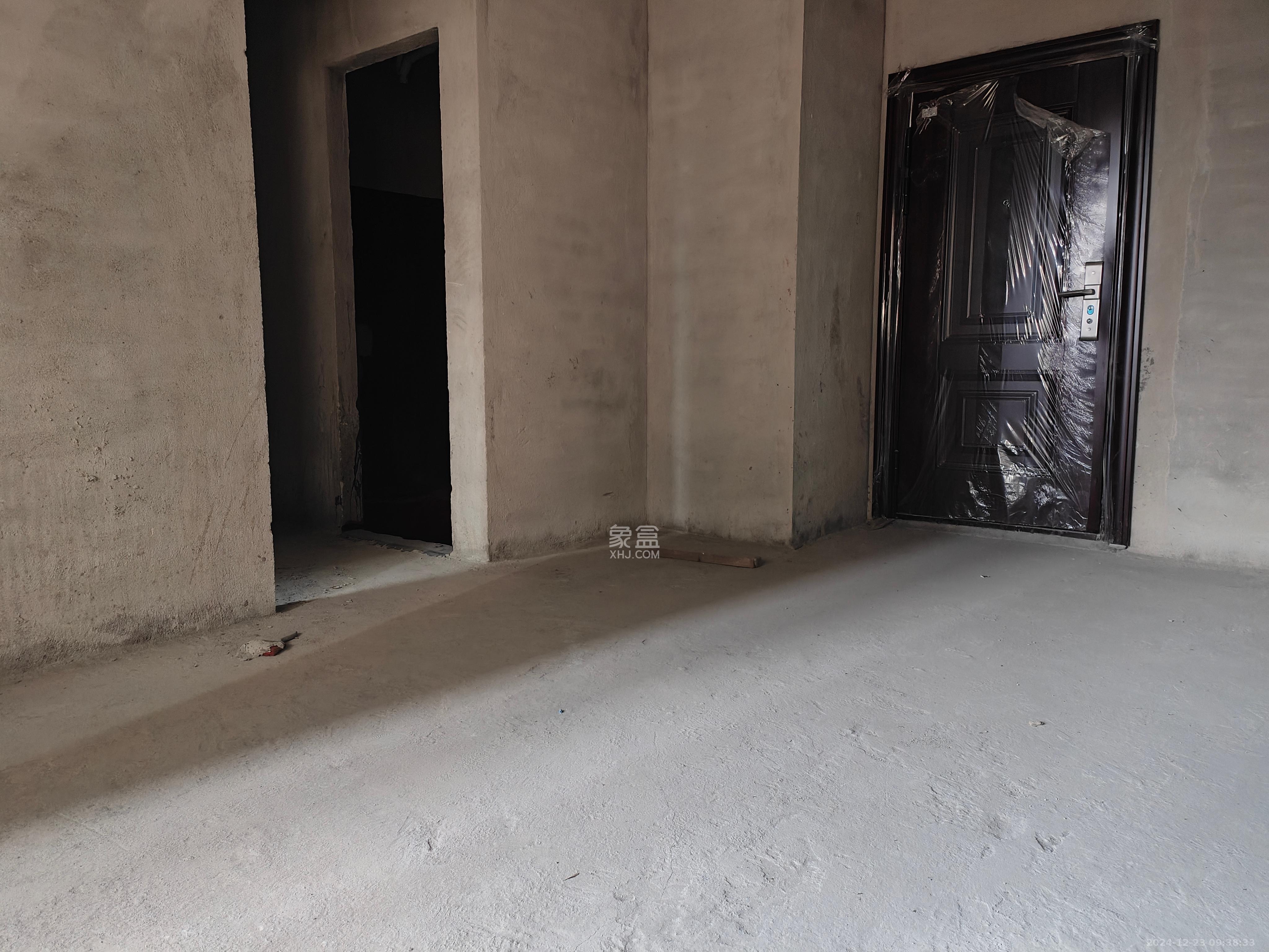 莲馨苑  1室1厅1卫    1300.0元/月室内图