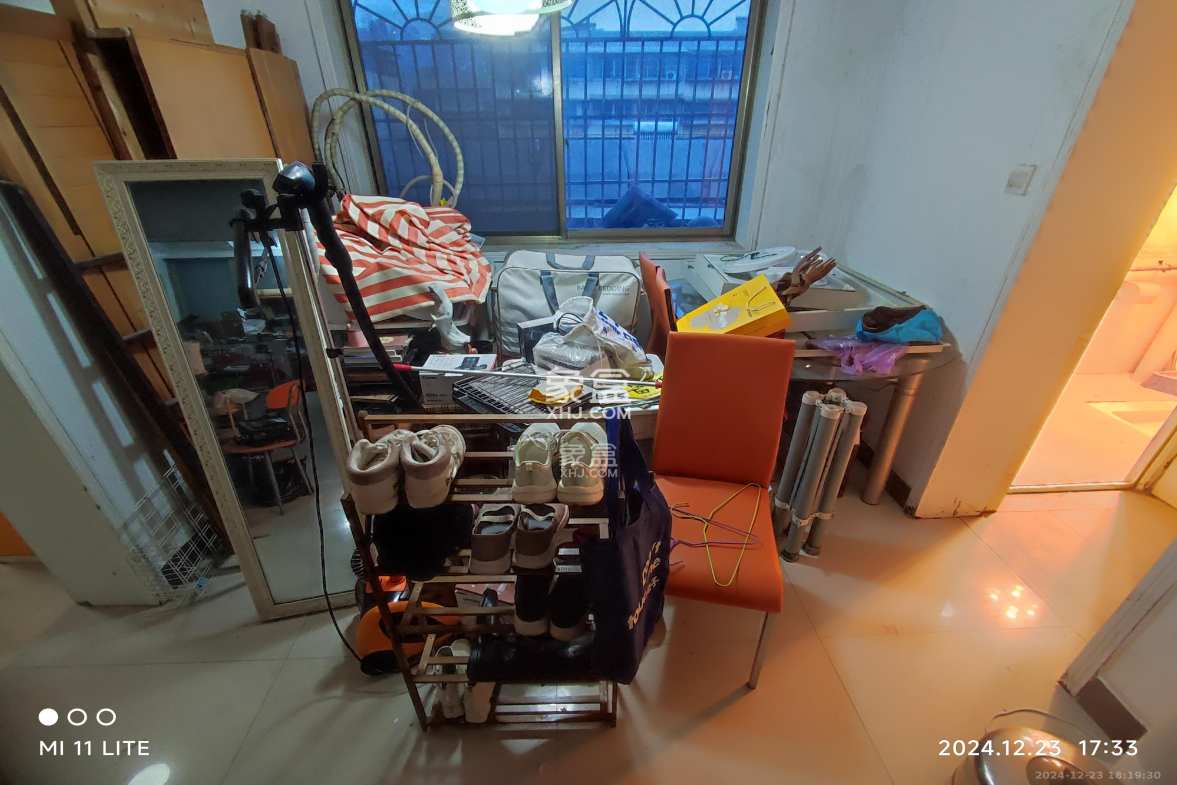 城南花苑 2室2厅1卫 1100.0元/月 城南花苑 2室2厅1卫 1100.0元/月室内图