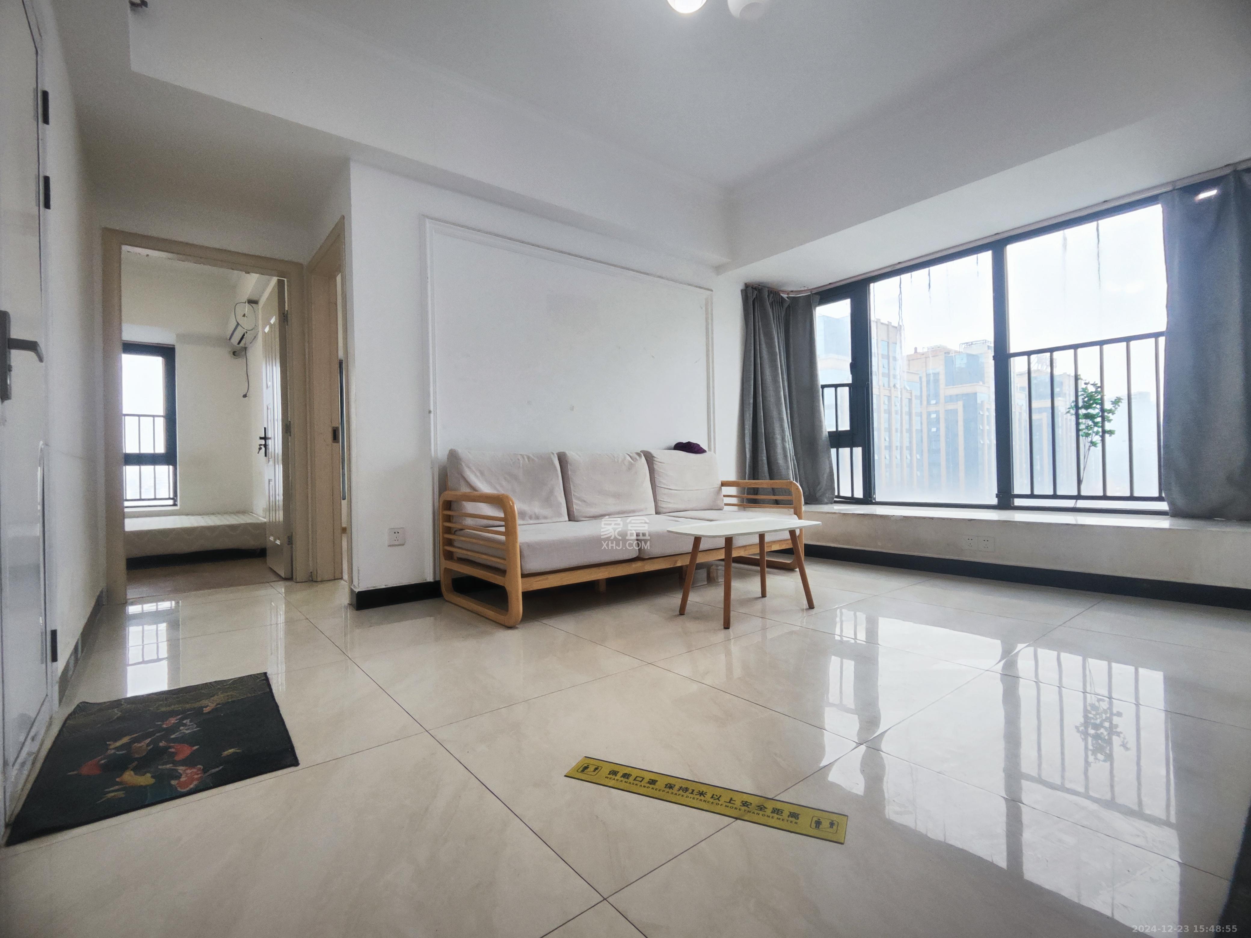 复地星光天地 2室1厅1卫 2400.0元/月 复地星光天地 2室1厅1卫 2400.0元/月室内图