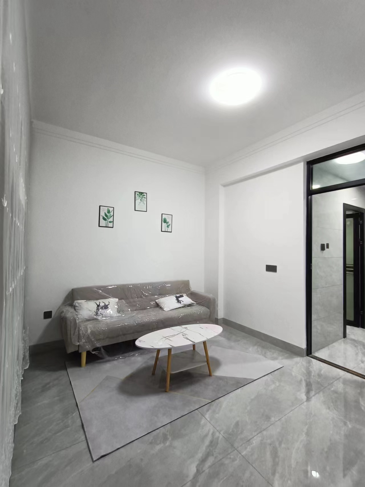 英伦首府金域豪廷 1室1厅1卫 1500.0元/月 英伦首府金域豪廷 1室1厅1卫 1500.0元/月室内图