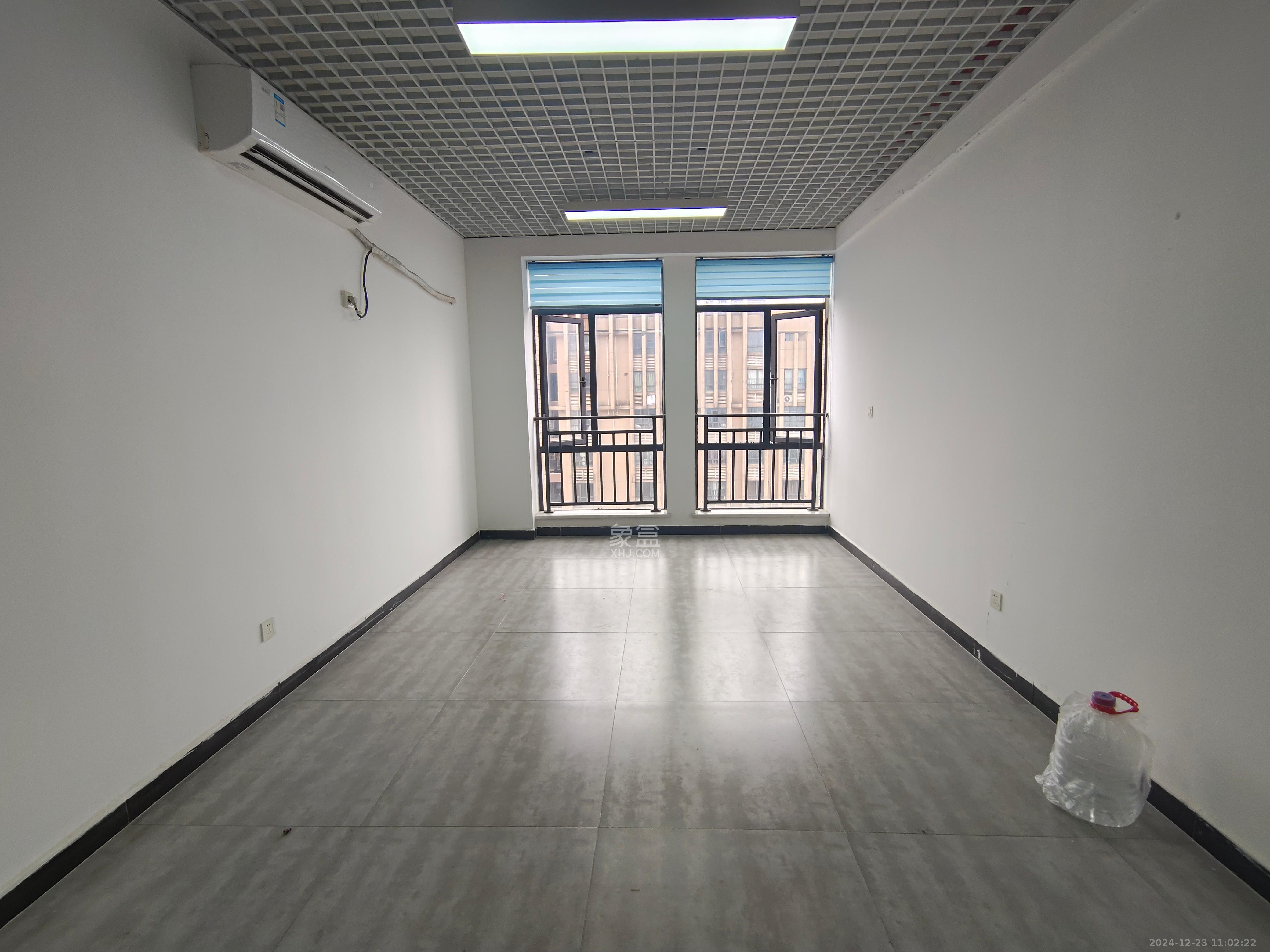 西子湖畔沃府  2室1厅1卫   2200.00元/月室内图