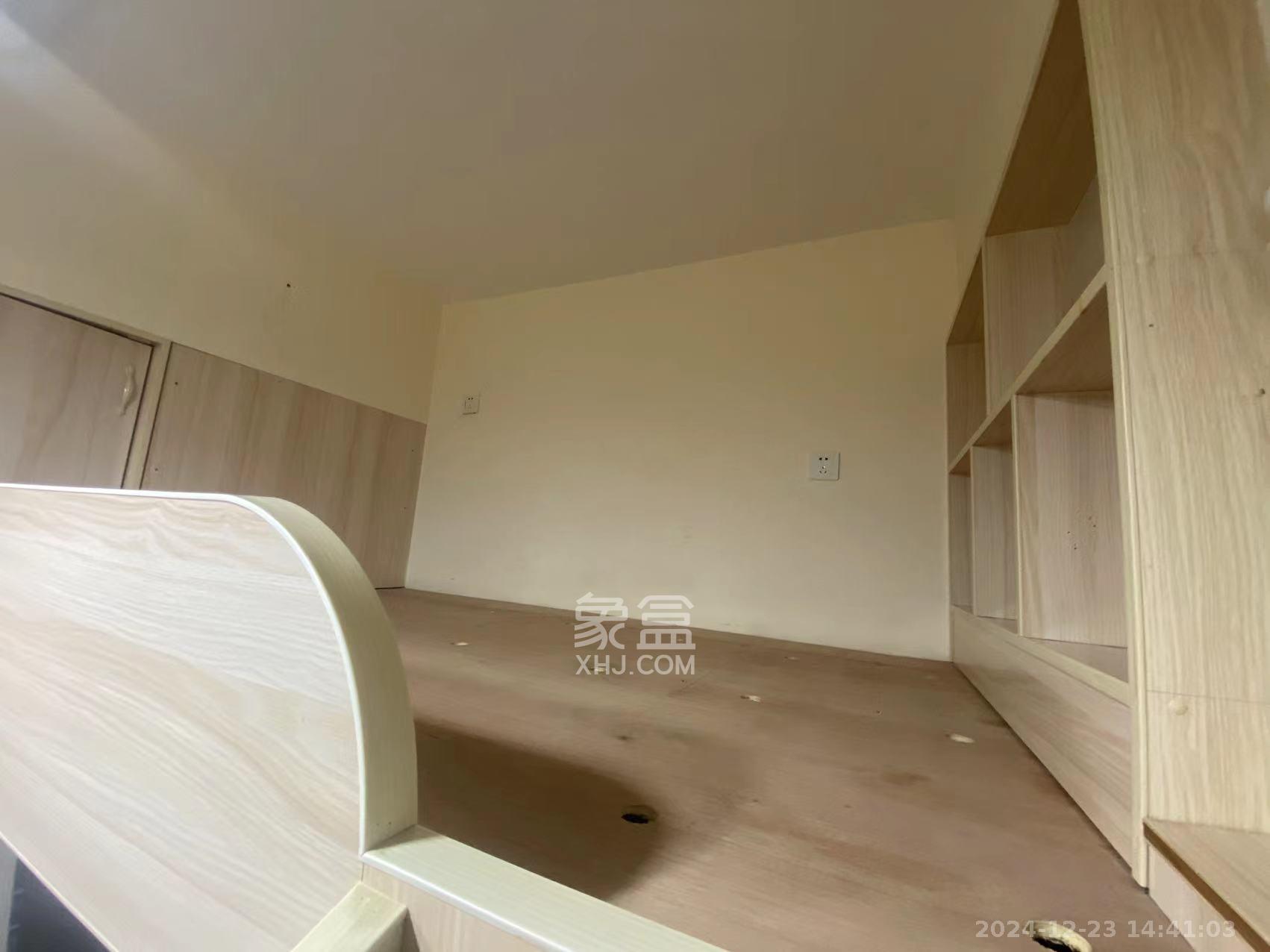 兰亭湾畔 1室1厅1卫 1200.0元/月 兰亭湾畔 1室1厅1卫 1200.0元/月室内图