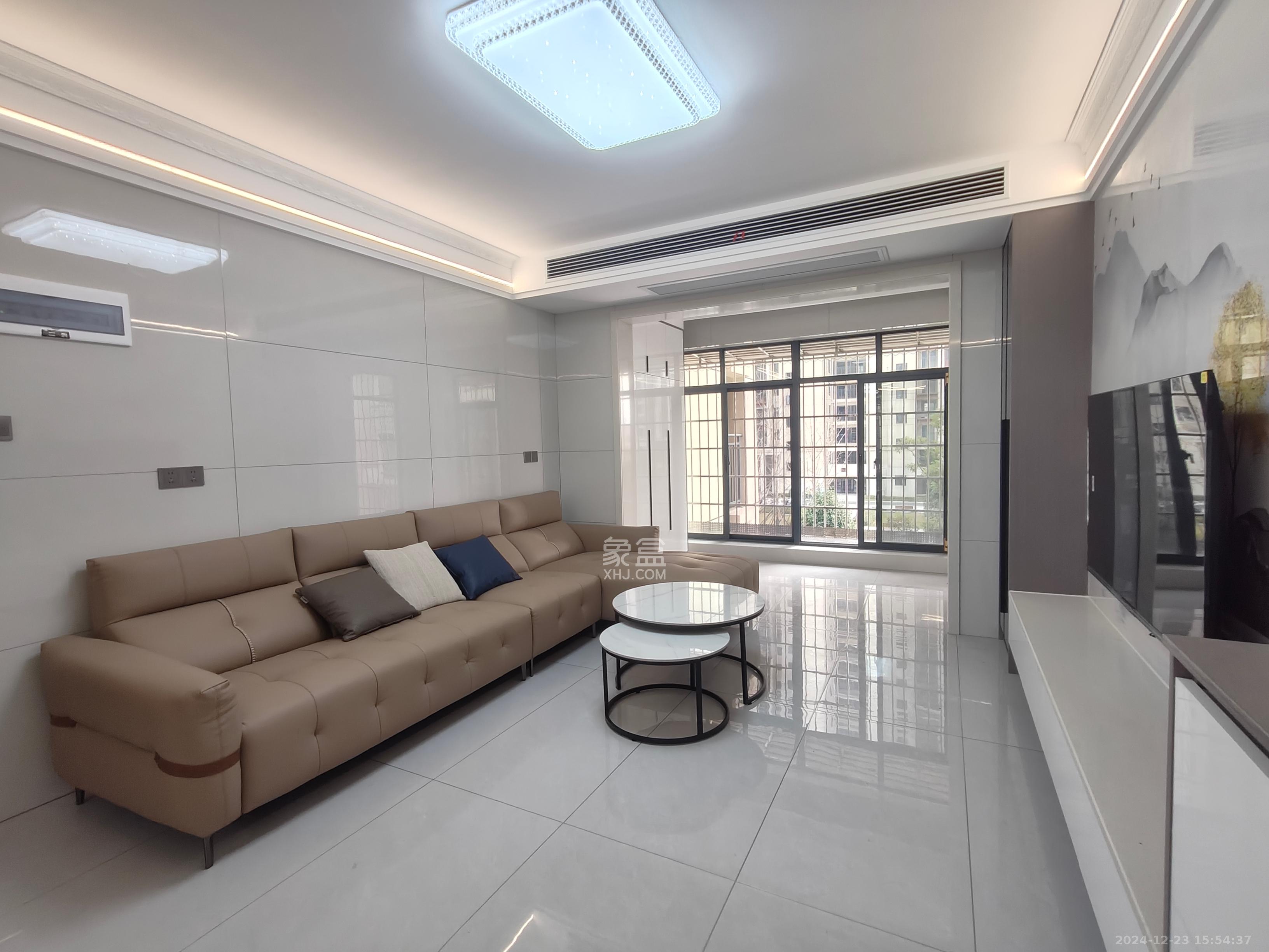 真人桥家园二期 3室2厅2卫 2200.0元/月 真人桥家园二期 3室2厅2卫 2200.0元/月室内图