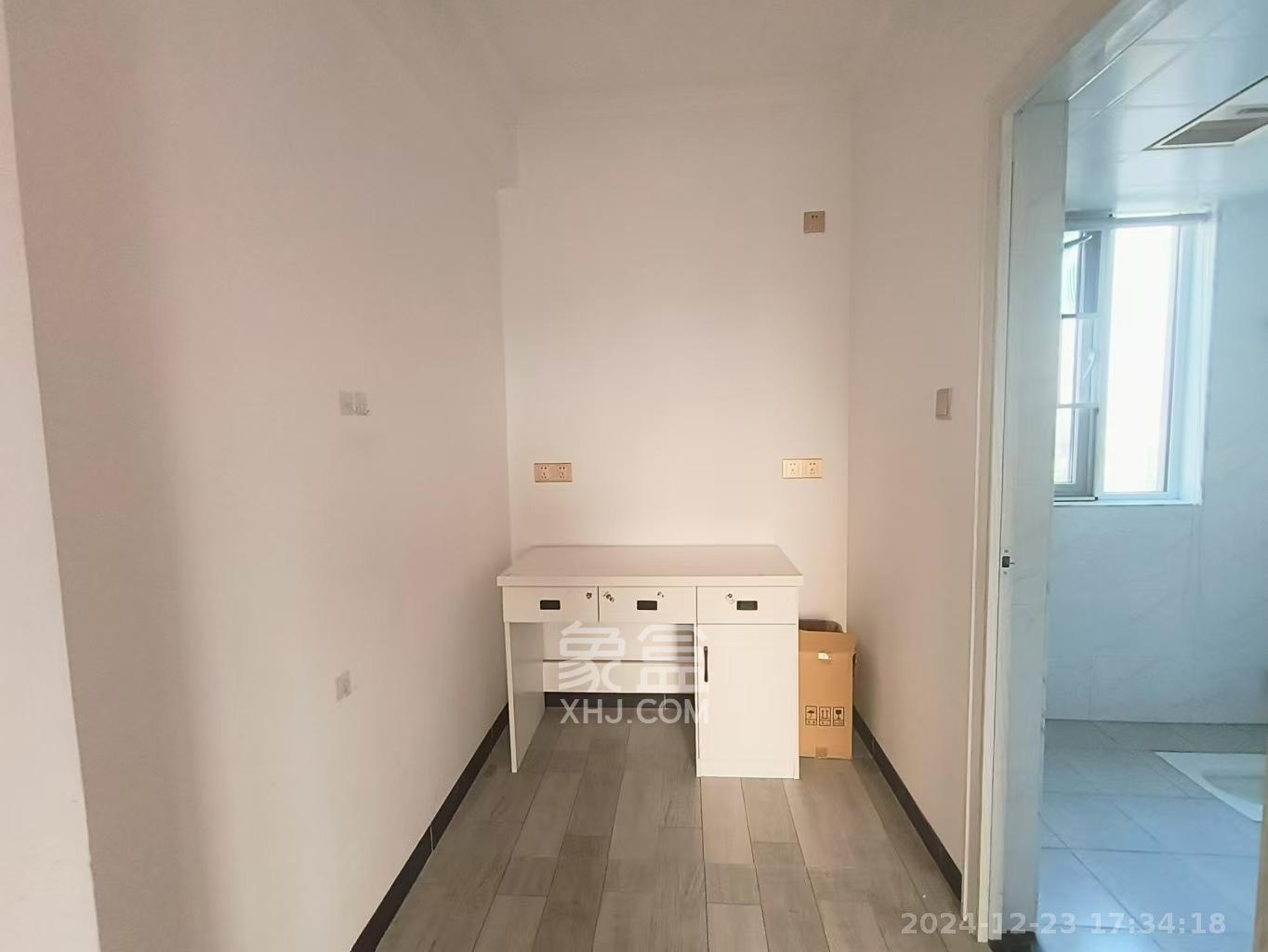 朝正美苑 3室2厅2卫 3000.0元/月 朝正美苑 3室2厅2卫 3000.0元/月室内图