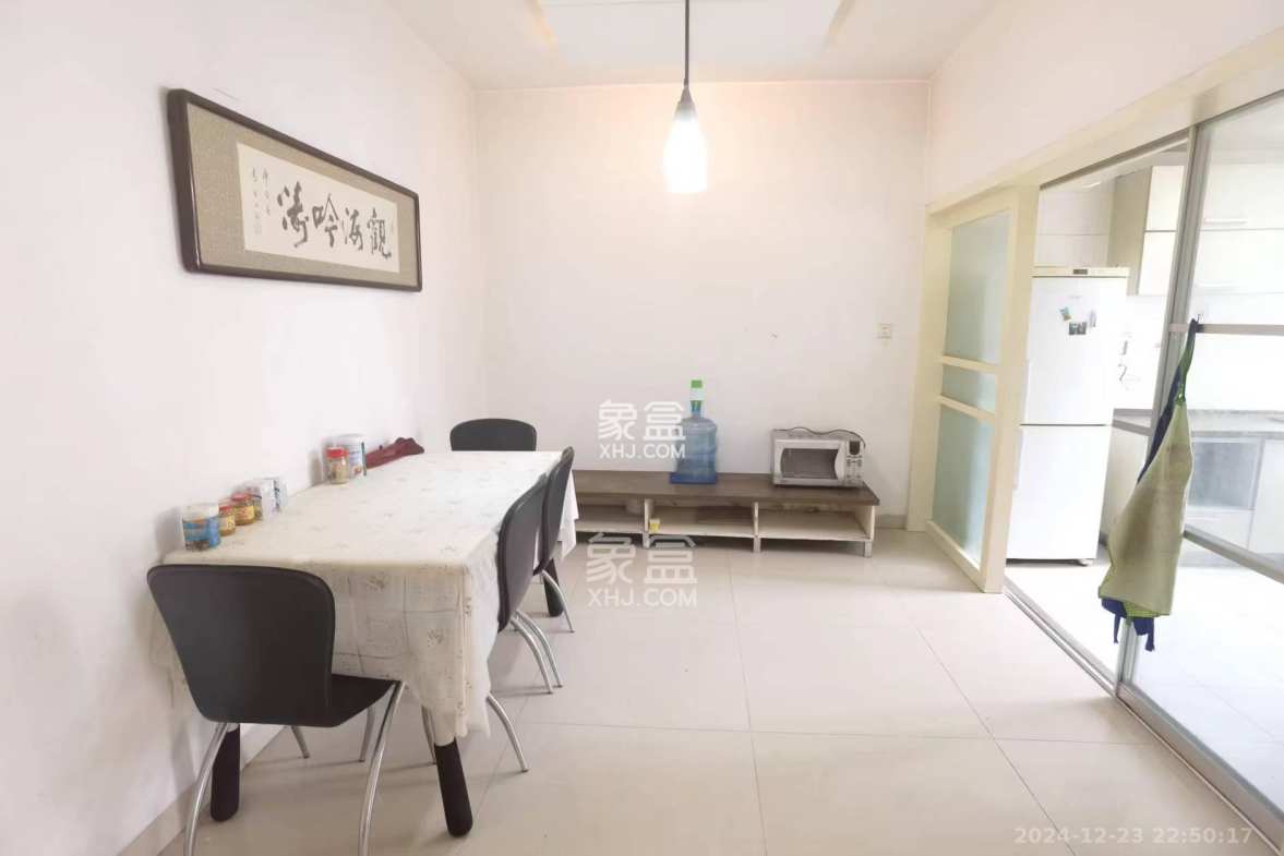 华银园 3室2厅2卫 2000.0元/月 华银园 3室2厅2卫 2000.0元/月室内图