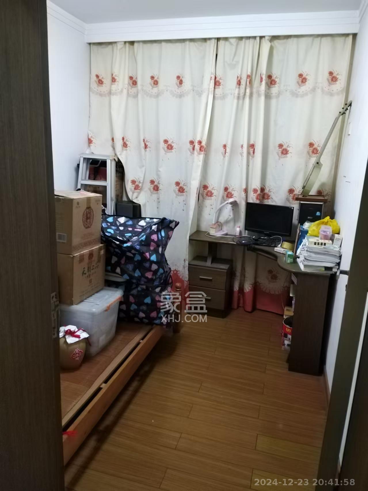 仁和家园  2室1厅1卫   1500.00元/月室内图