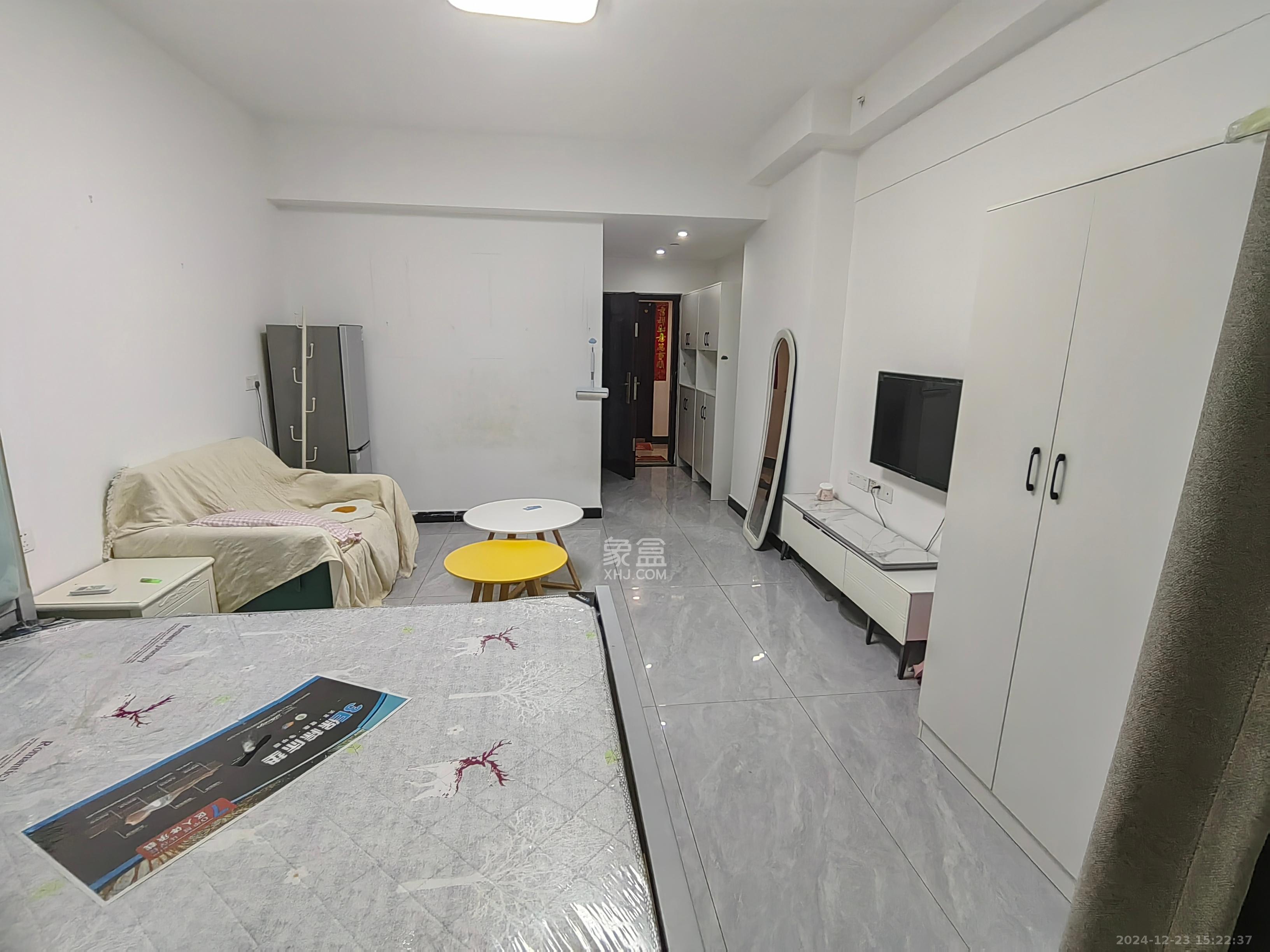 中建嘉和城  1室0厅1卫   1700.00元/月室内图