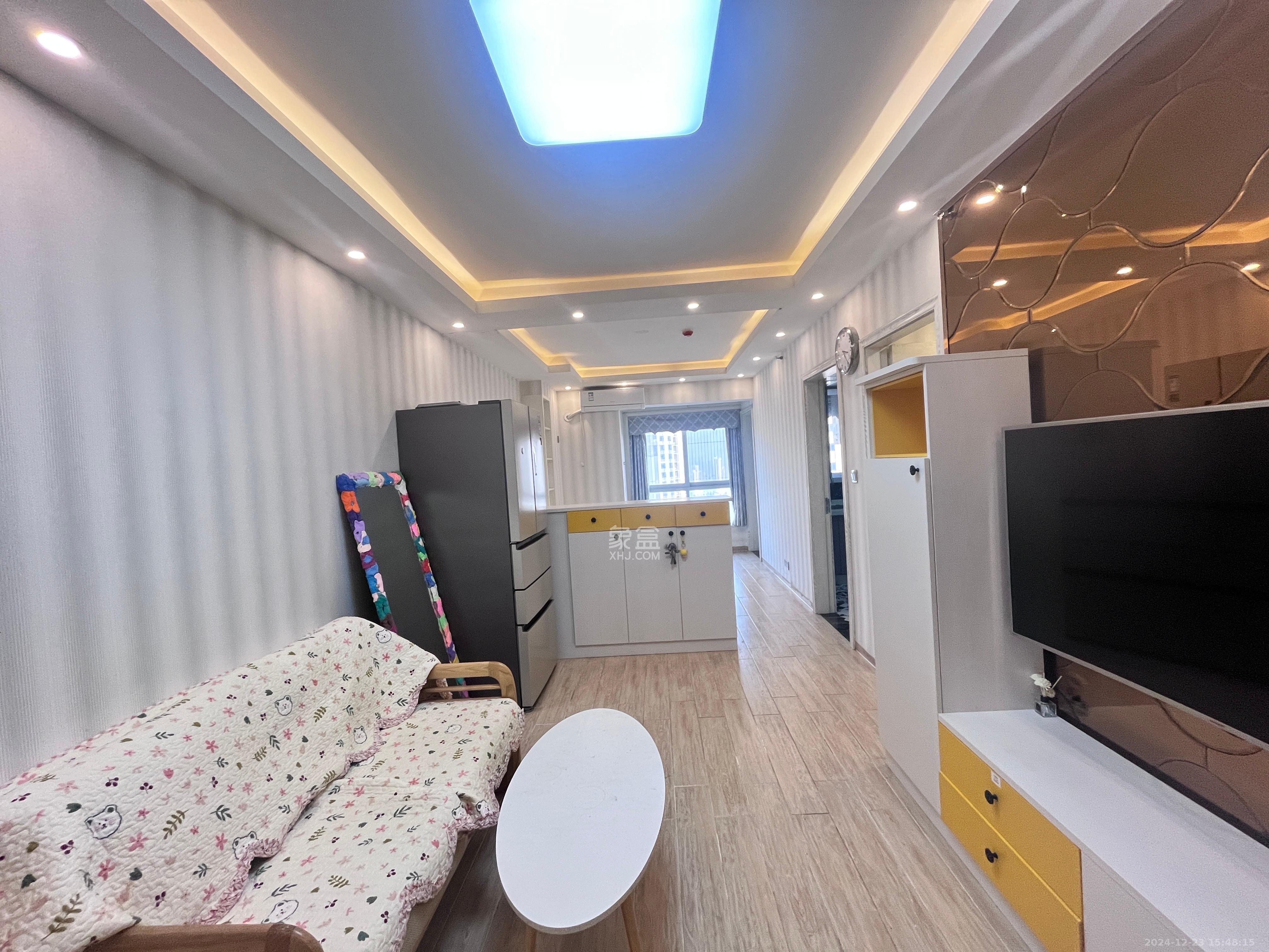 北辰三角洲E3区 1室1厅1卫 2700.0元/月 北辰三角洲E3区 1室1厅1卫 2700.0元/月室内图