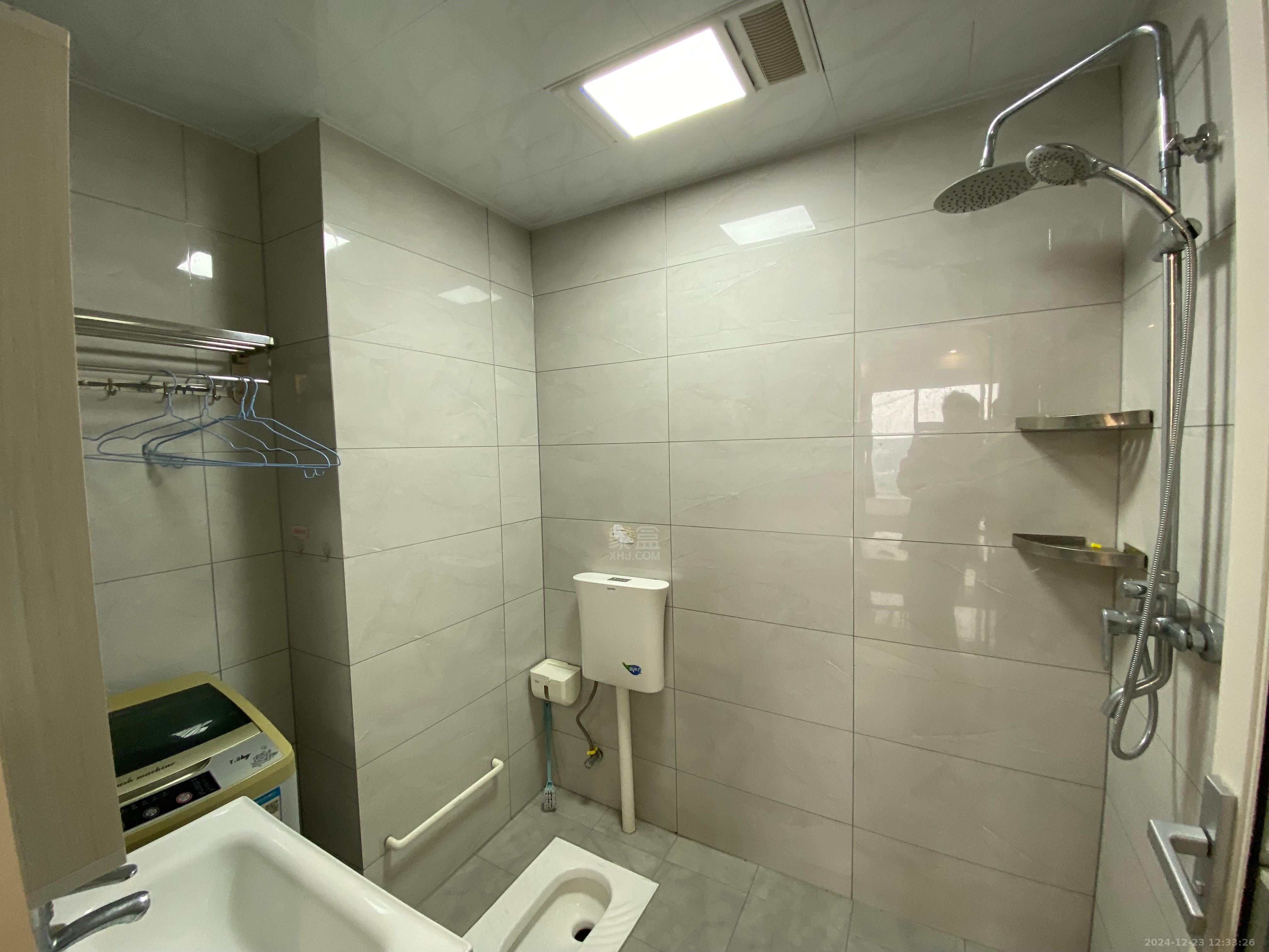 中泰财富湘江 1室1厅1卫 1700.0元/月 中泰财富湘江 1室1厅1卫 1700.0元/月室内图