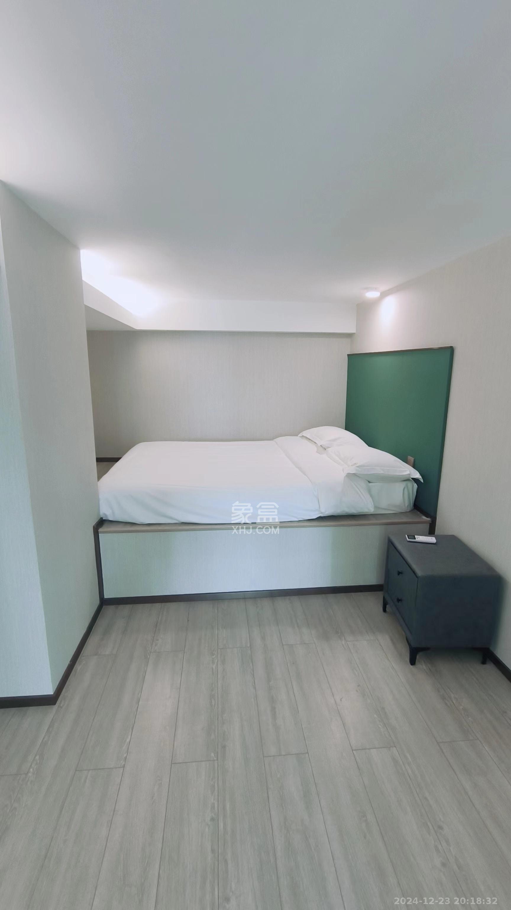 华远华时代 3室1厅2卫 3500.0元/月 华远华时代 3室1厅2卫 3500.0元/月室内图