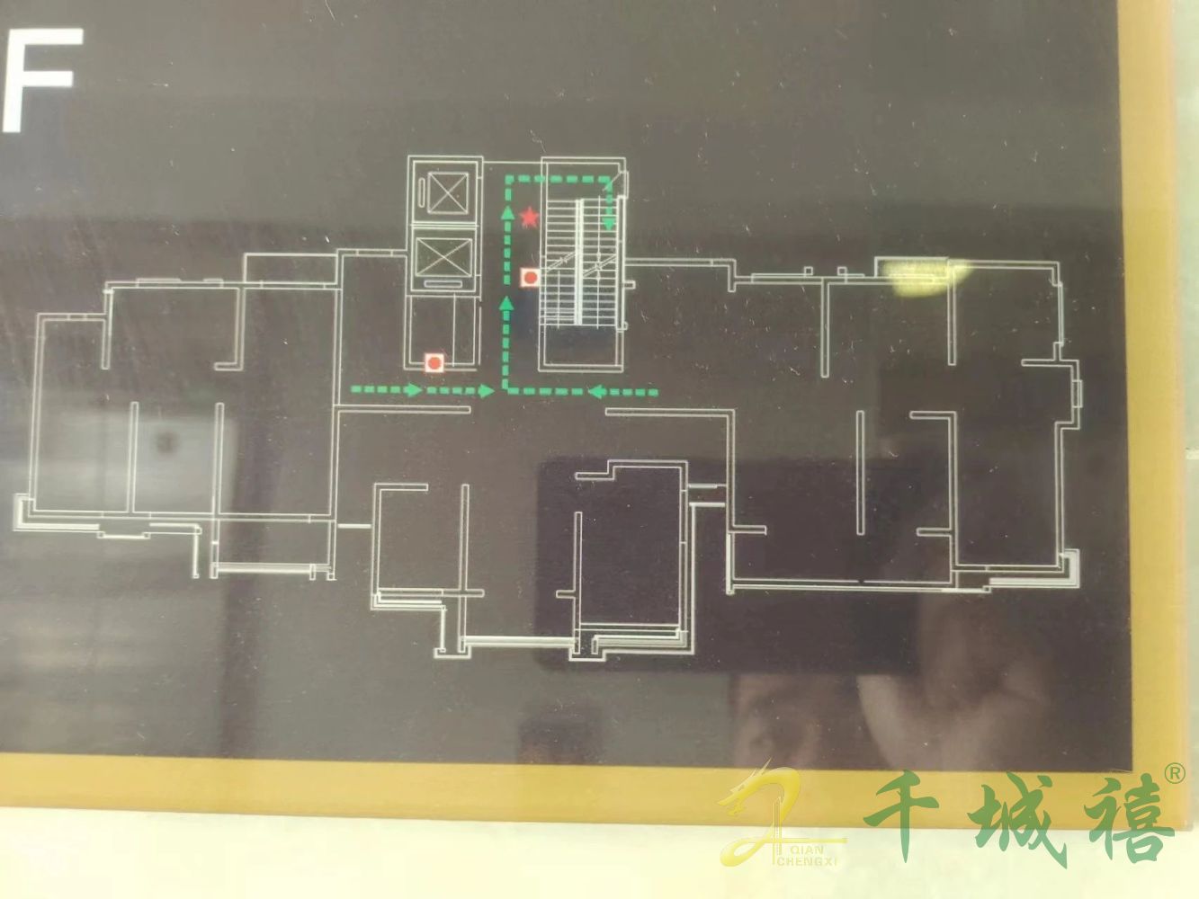 美的时代城  4室2厅2卫   235.00万户型图