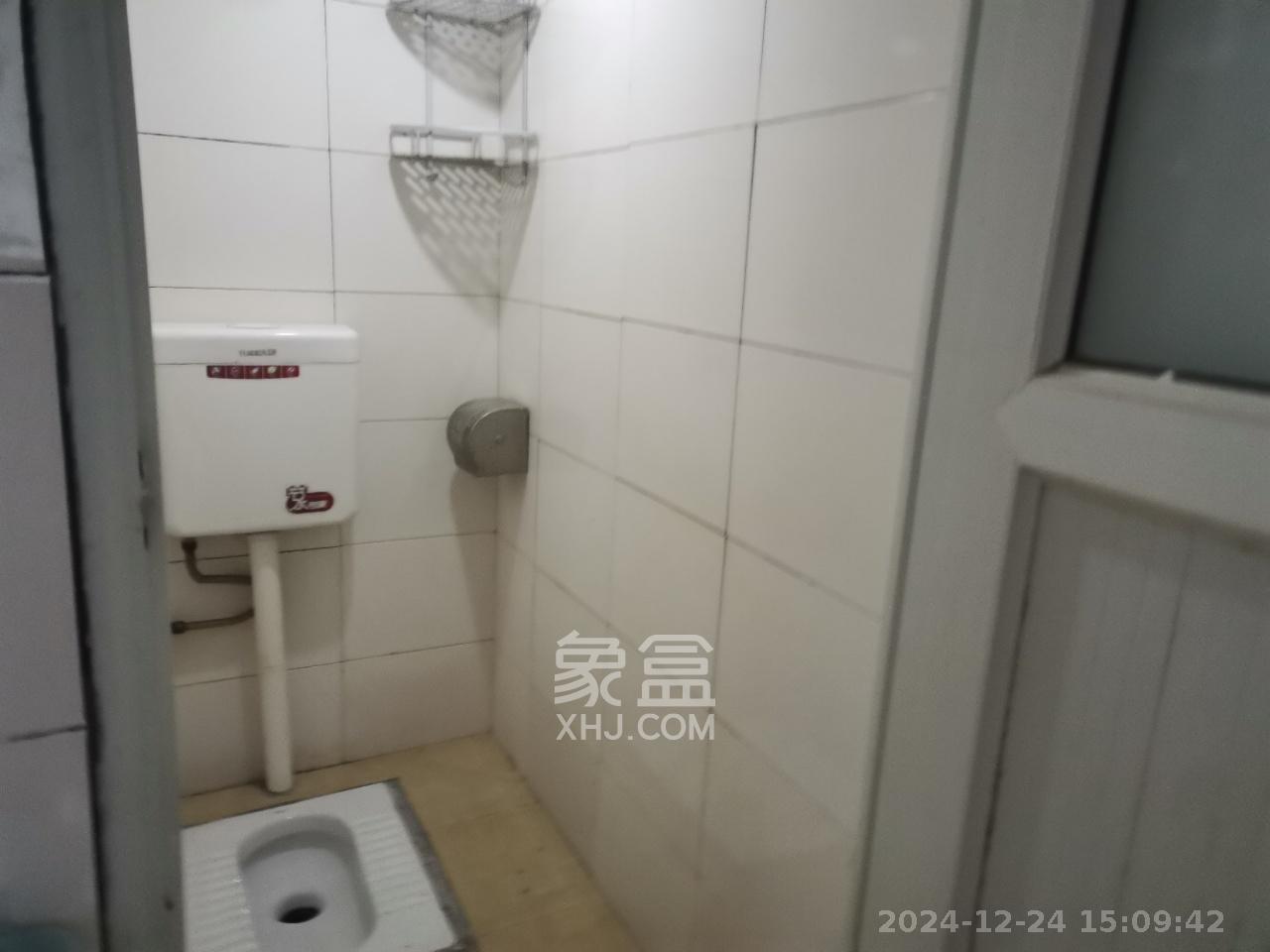 洞井一小区 0室1厅1卫 1000.0元/月 洞井一小区 0室1厅1卫 1000.0元/月室内图