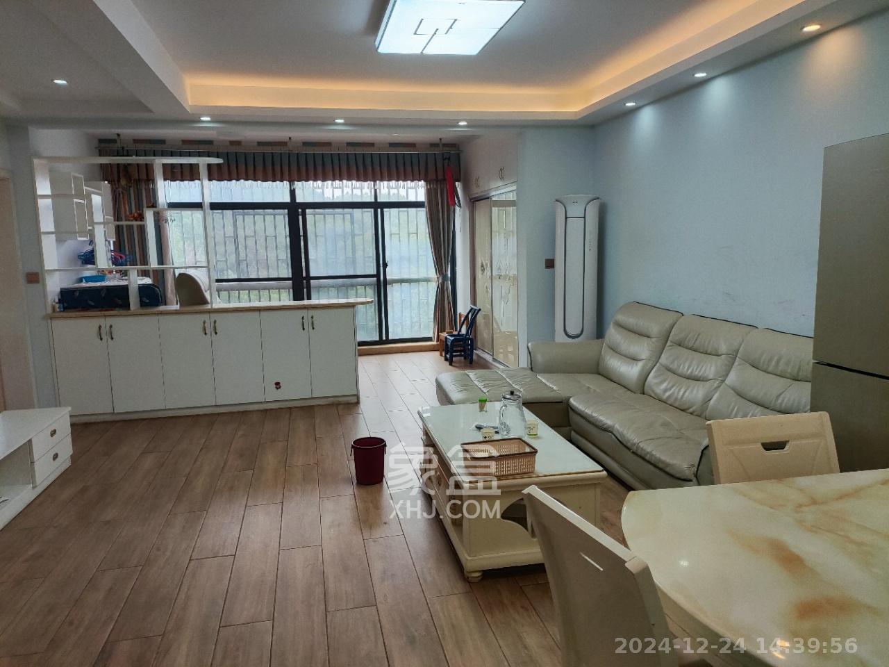 山水嘉园 2室2厅1卫 2000.0元/月 山水嘉园 2室2厅1卫 2000.0元/月室内图