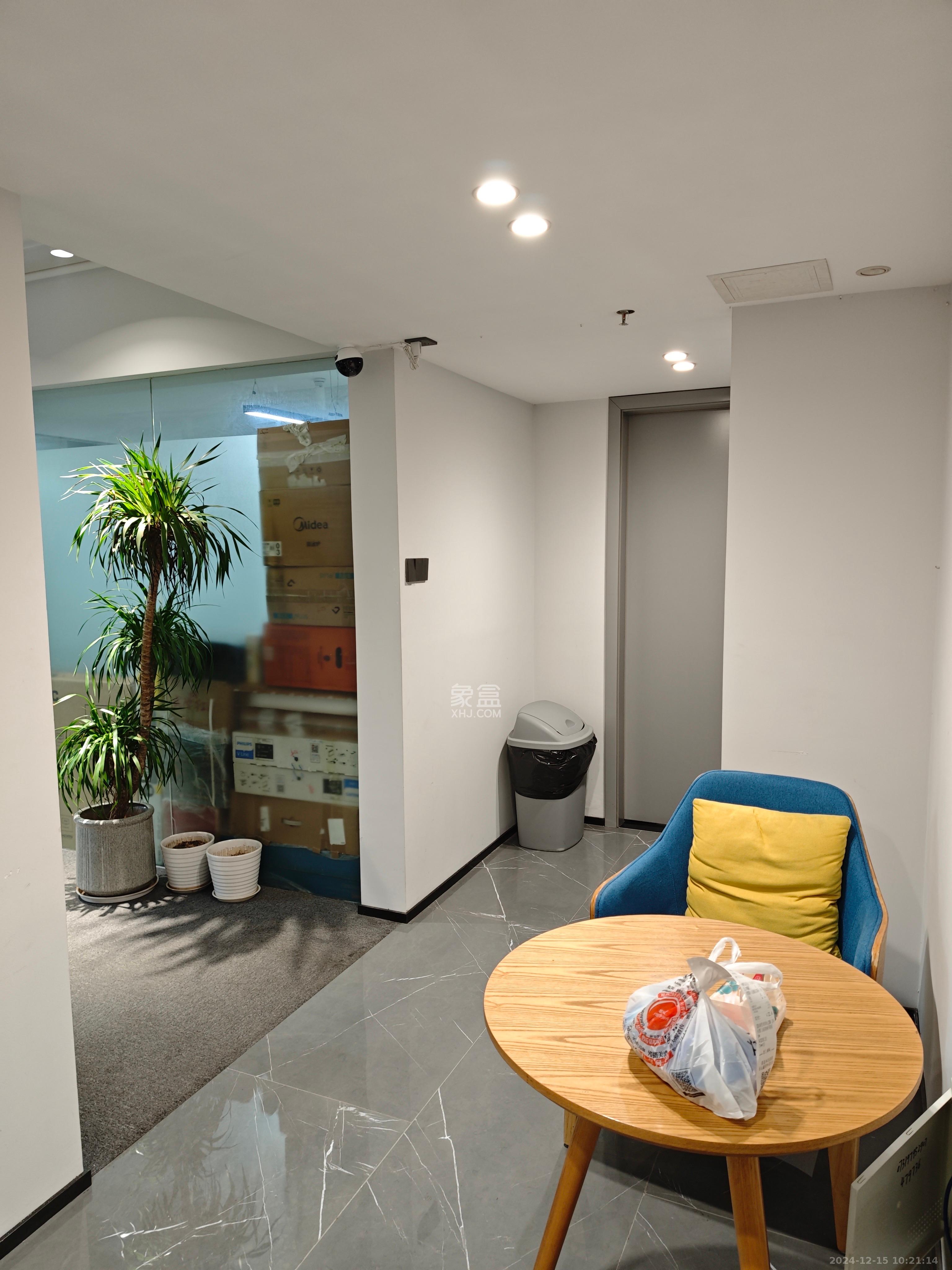 复地星光天地 2室1厅1卫 4500.0元/月 复地星光天地 2室1厅1卫 4500.0元/月室内图