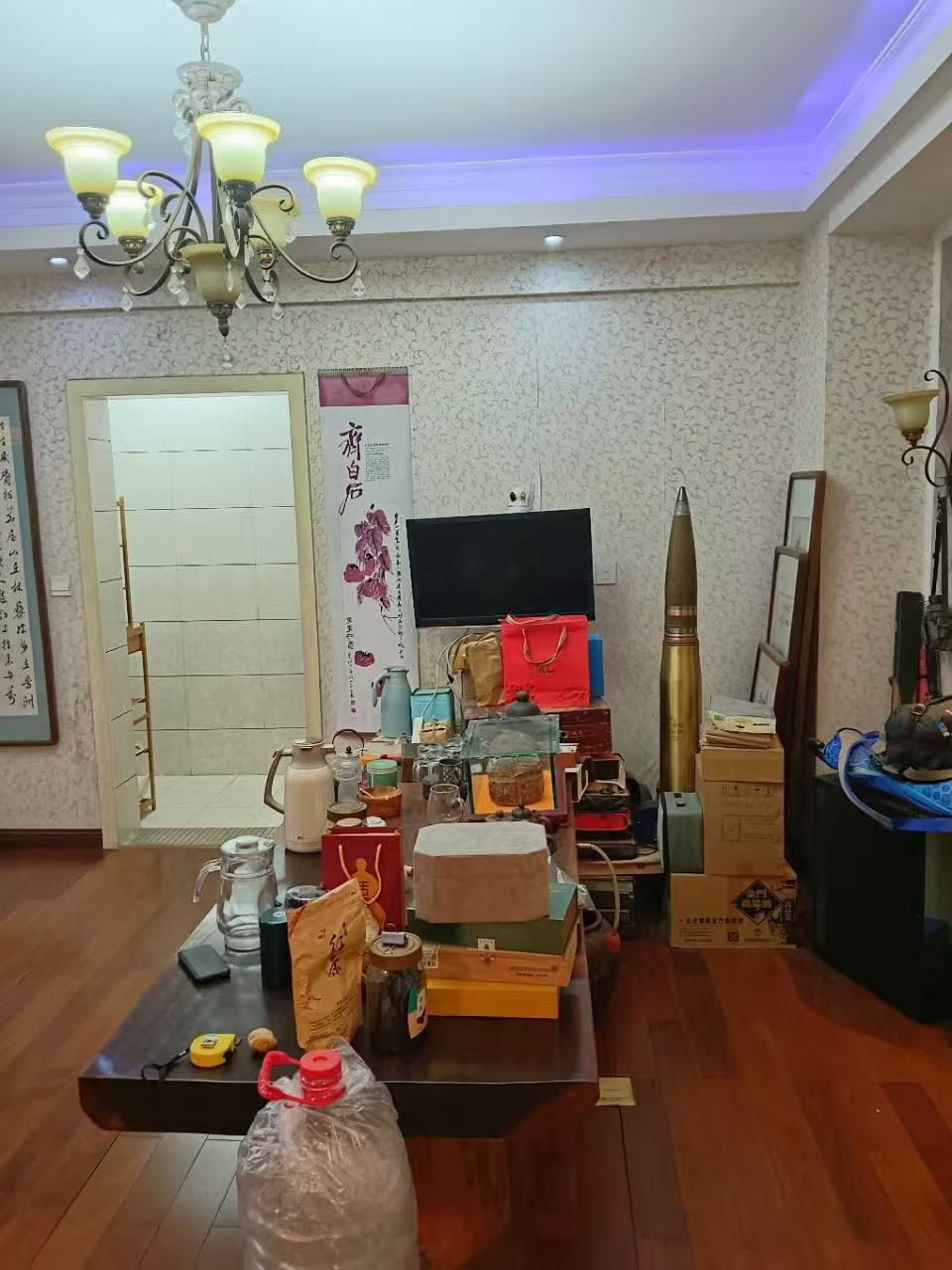 资江明珠 4室2厅2卫 2380.0元/月 资江明珠 4室2厅2卫 2380.0元/月室内图