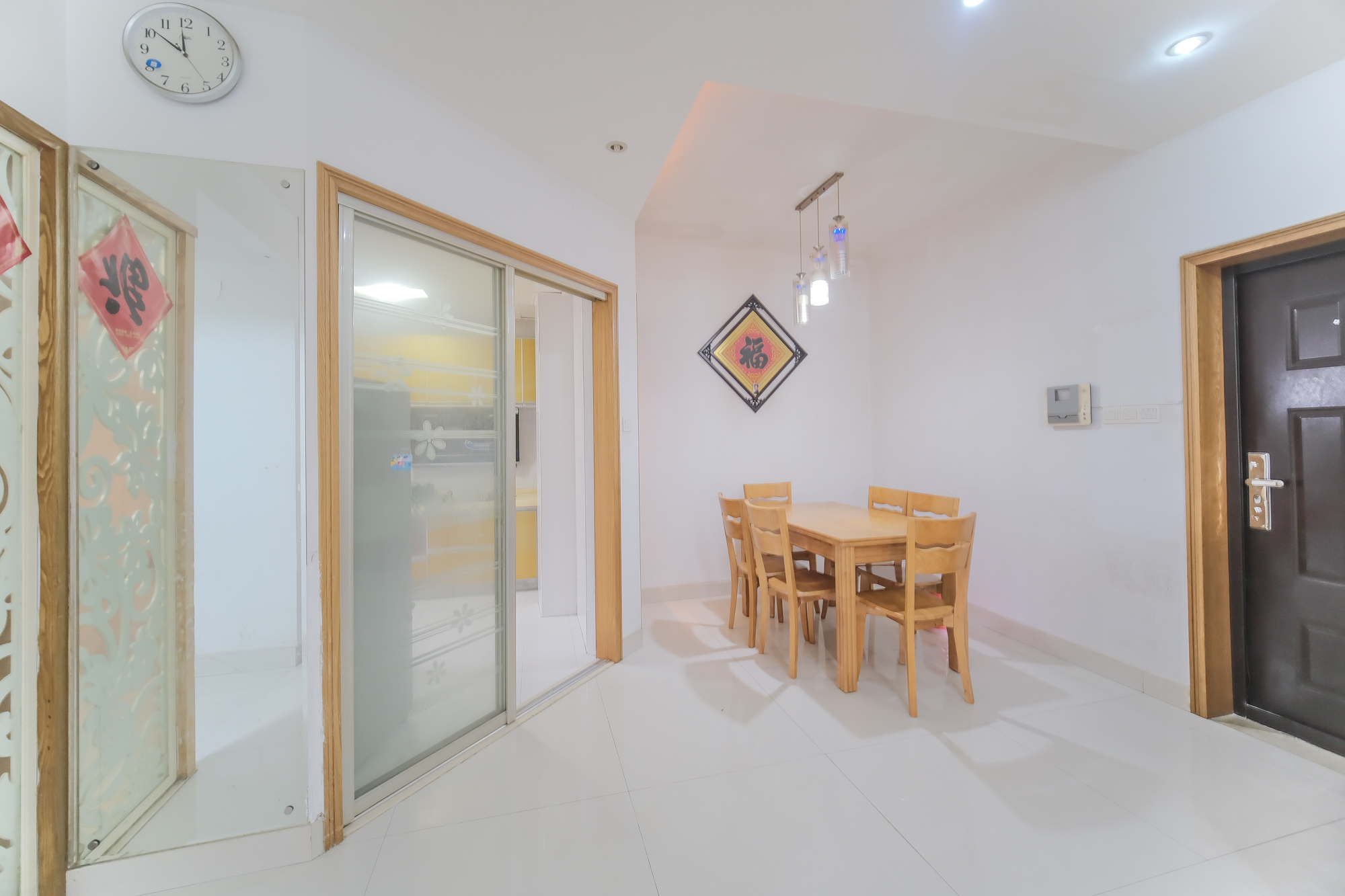 山水湾  3室2厅1卫    54.8万 山水湾  3室2厅1卫    54.8万客厅