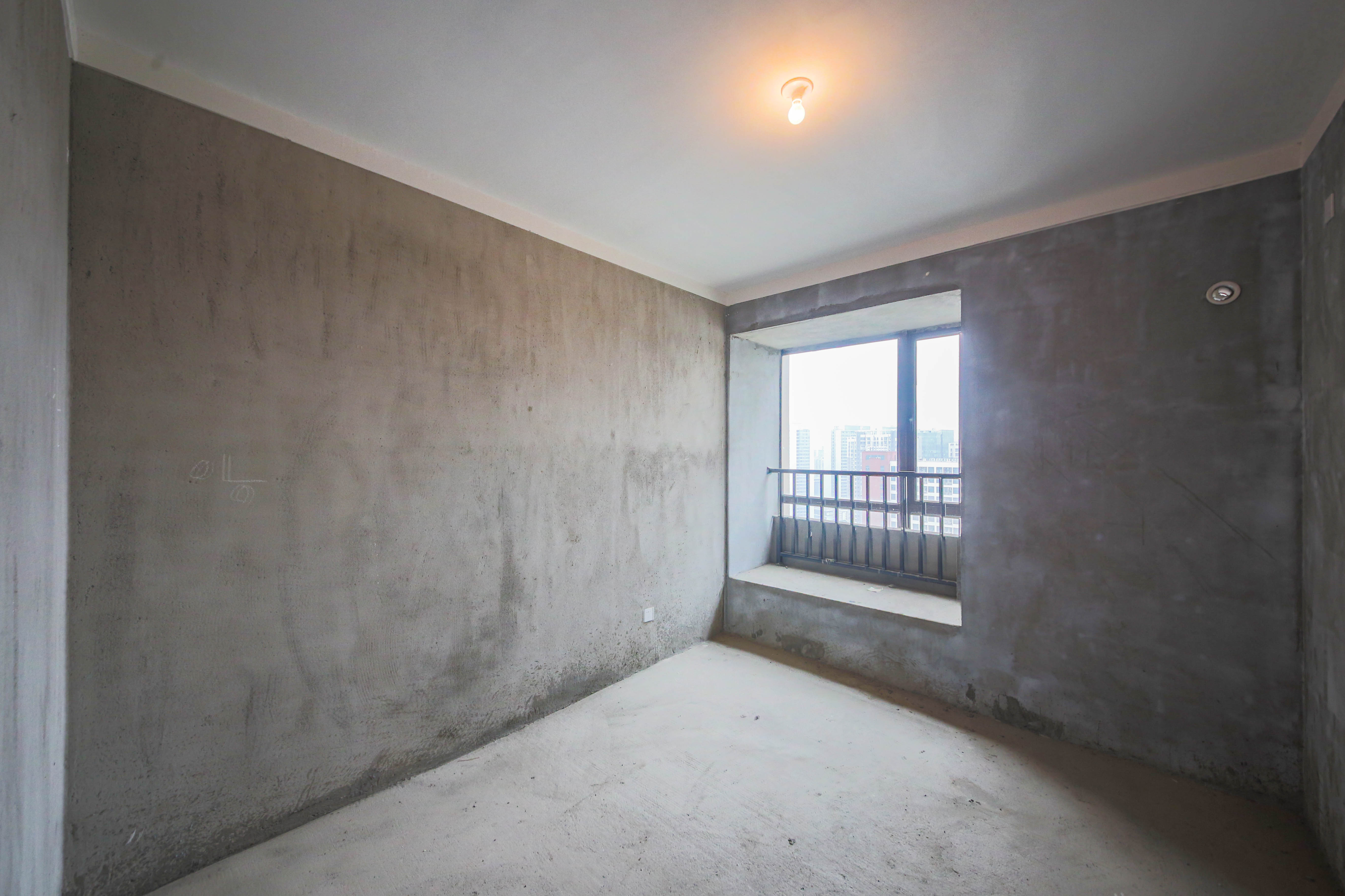 中建信和城  3室2厅1卫   120.00万卧室