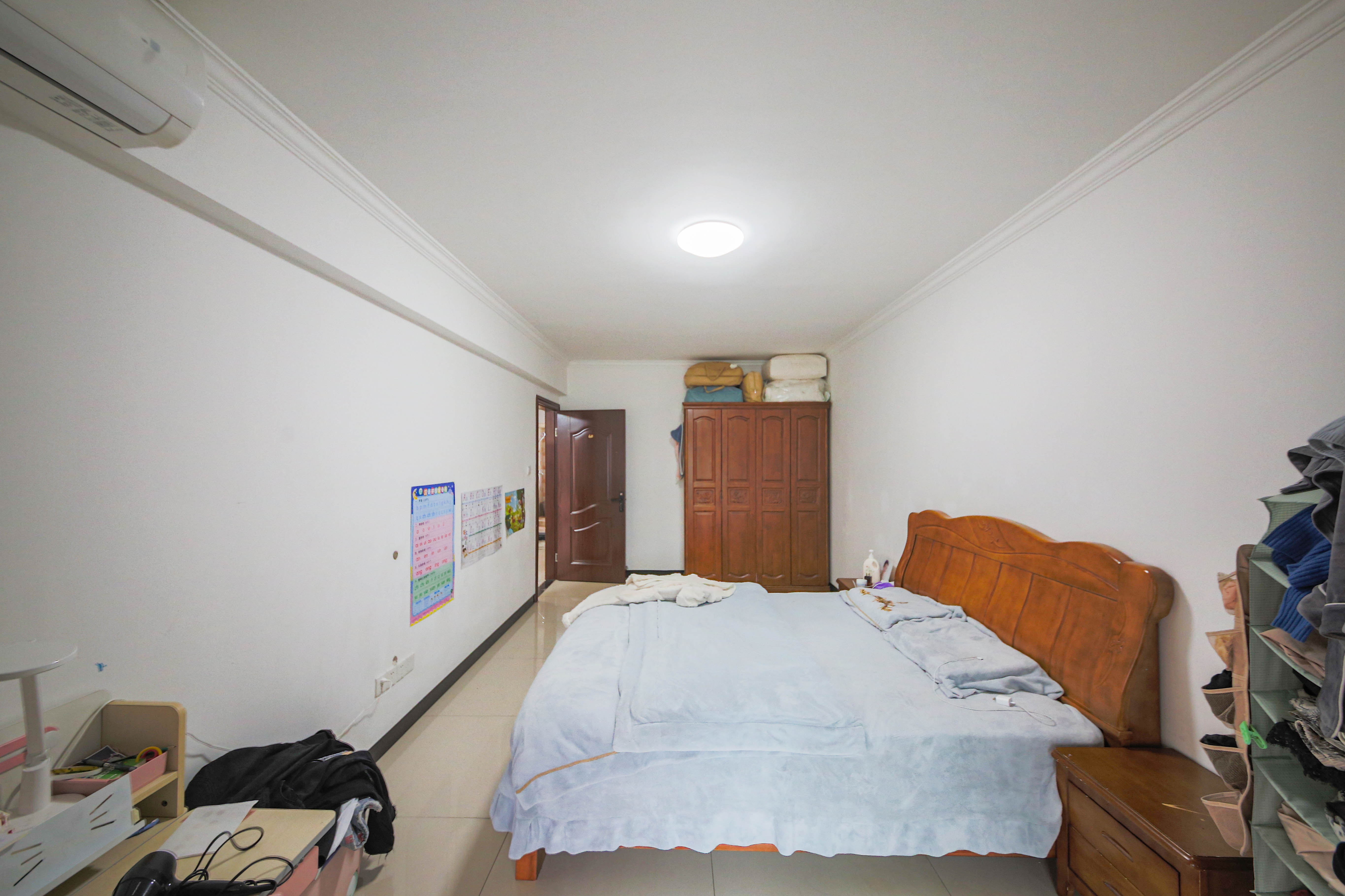 上峰苑（兰亭玥岛）  3室2厅1卫    96.0万卧室