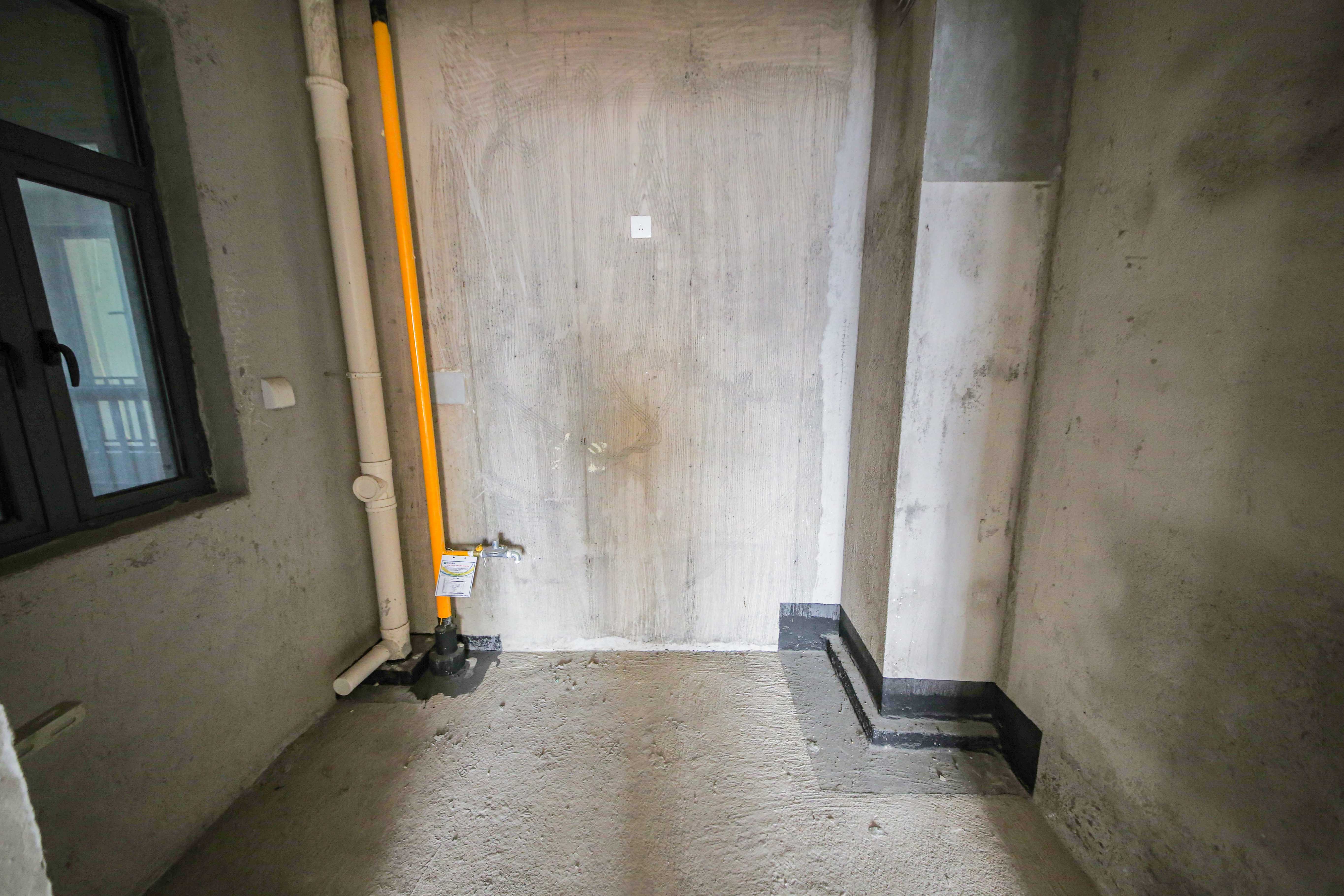 中建钰和城  3室2厅1卫   172.00万厨房