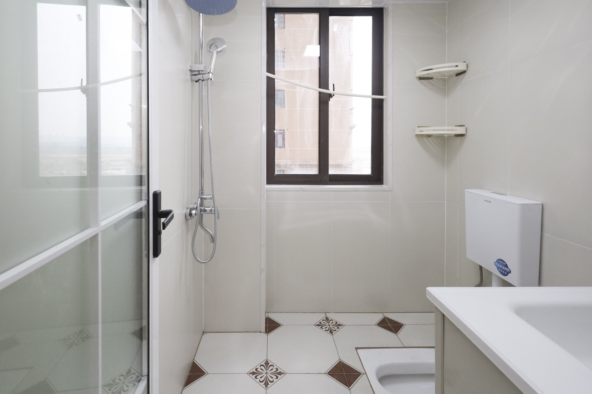 学府星城  3室2厅2卫    53.8万 学府星城  3室2厅2卫    53.8万卫生间