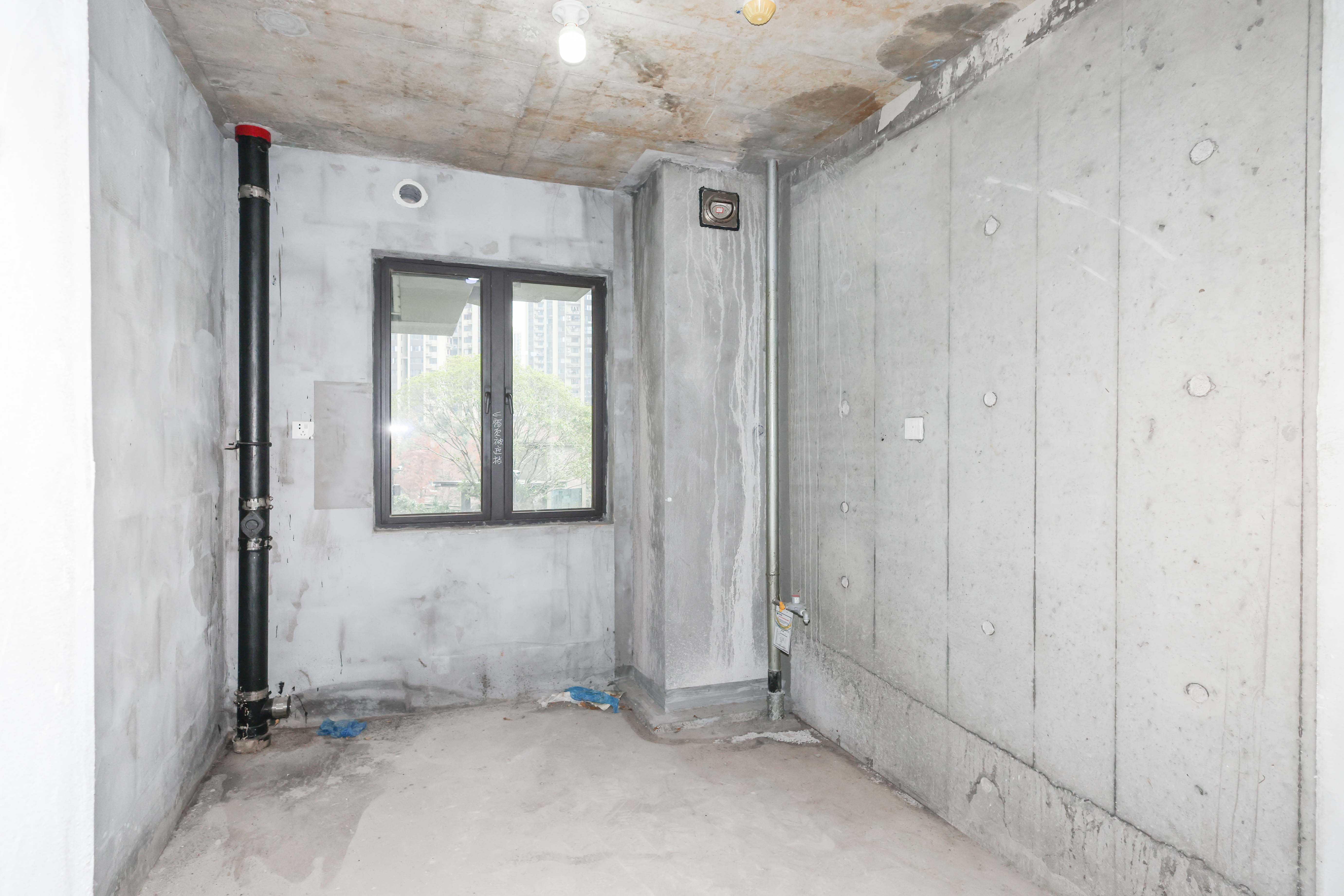 建发央著  1室0厅0卫   320.00万厨房