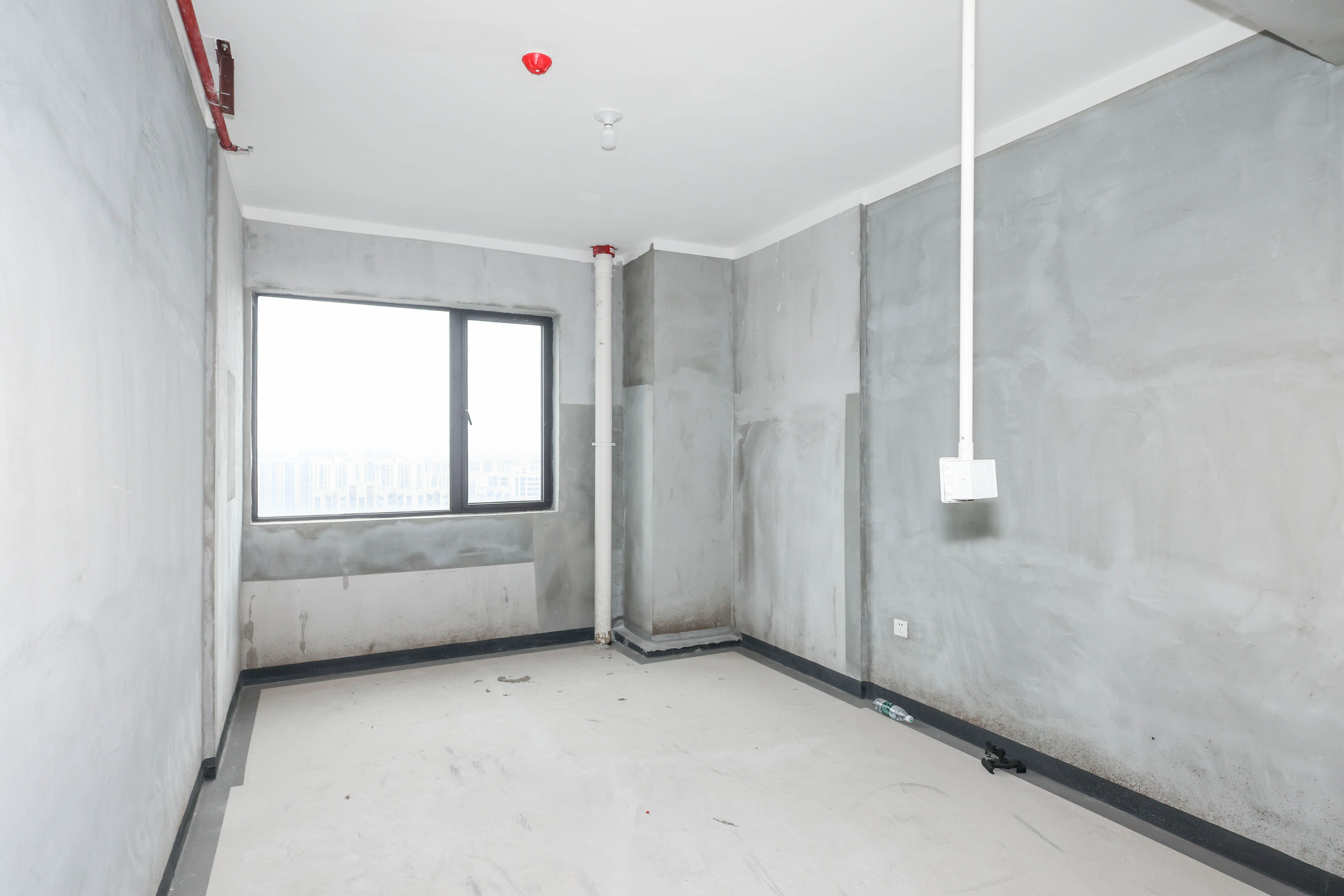 建发央著  4室2厅2卫   268.00万卧室