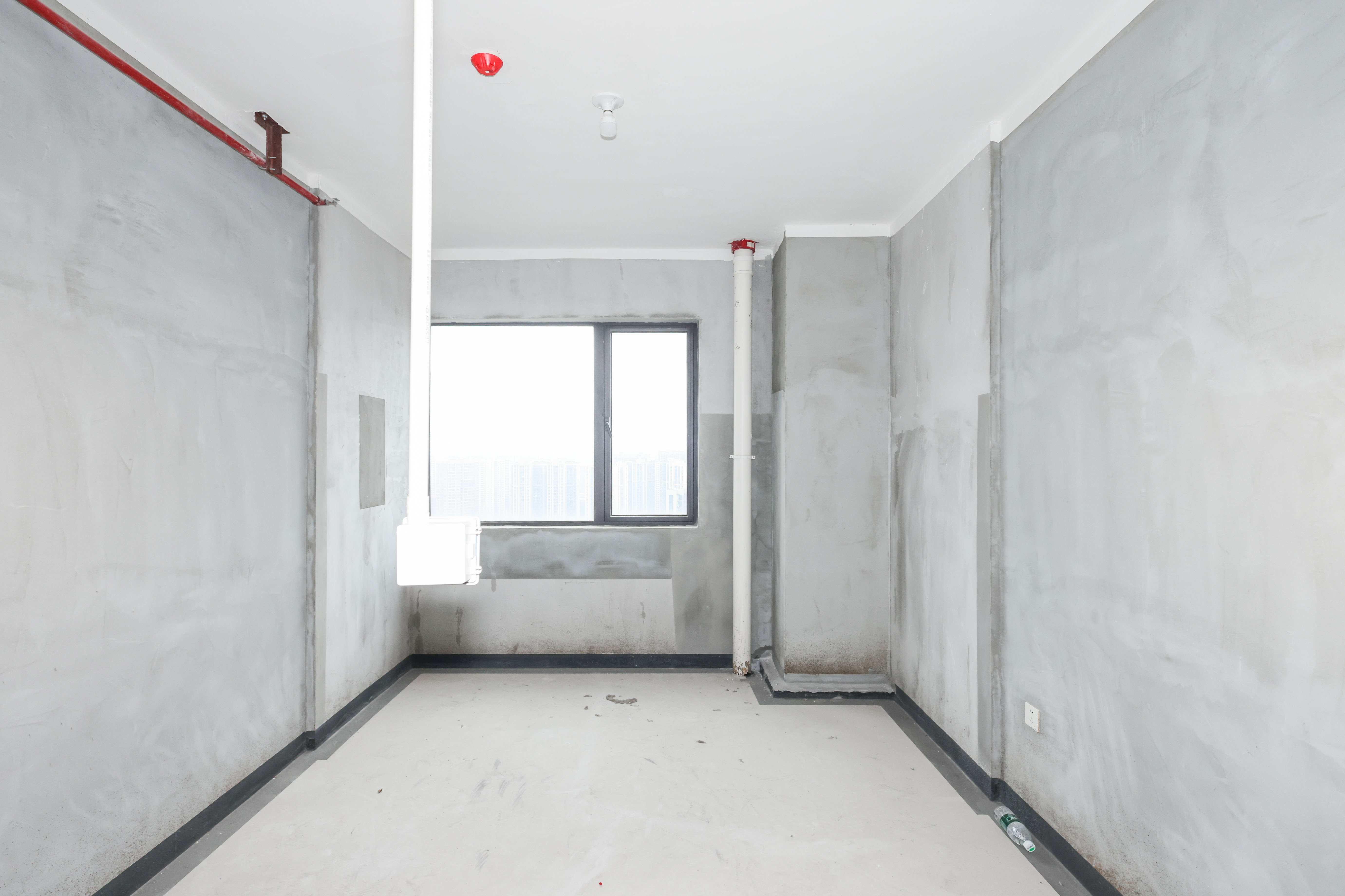 建发央著  4室2厅2卫   268.00万卧室