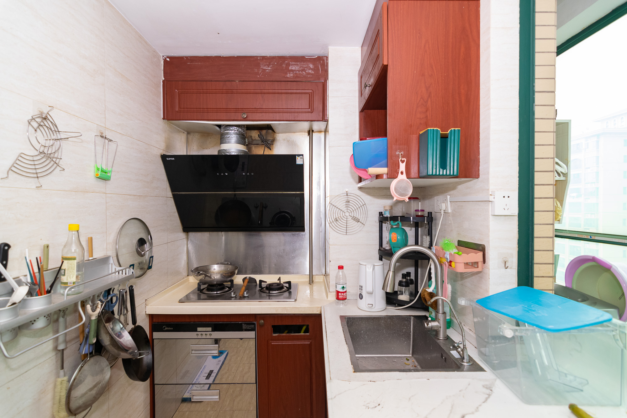 富基世纪公园 3室2厅1卫 64.0万 富基世纪公园 3室2厅1卫 64.0万厨房