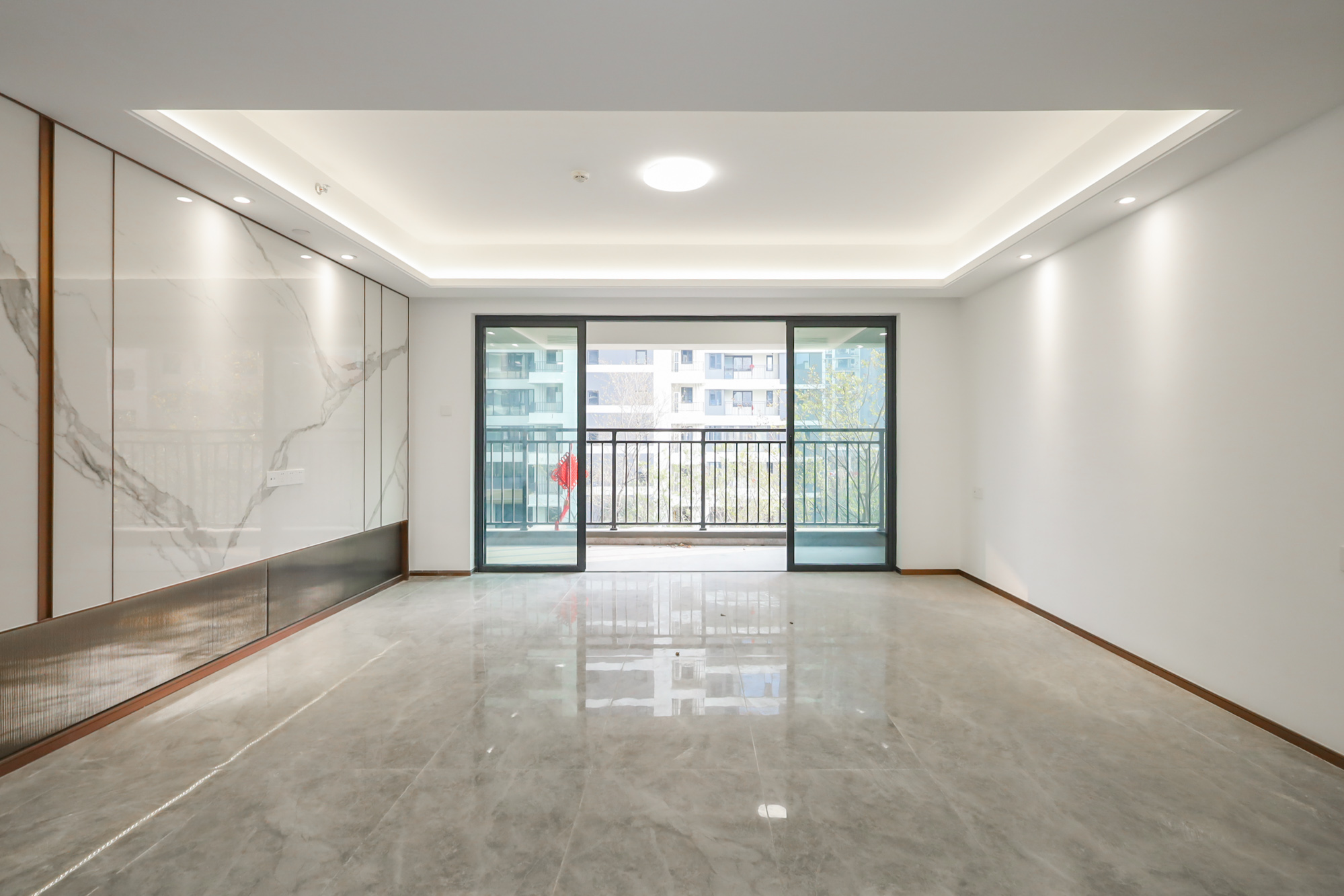 滨江府1913  4室2厅3卫    355.0万 滨江府1913  4室2厅3卫    355.0万