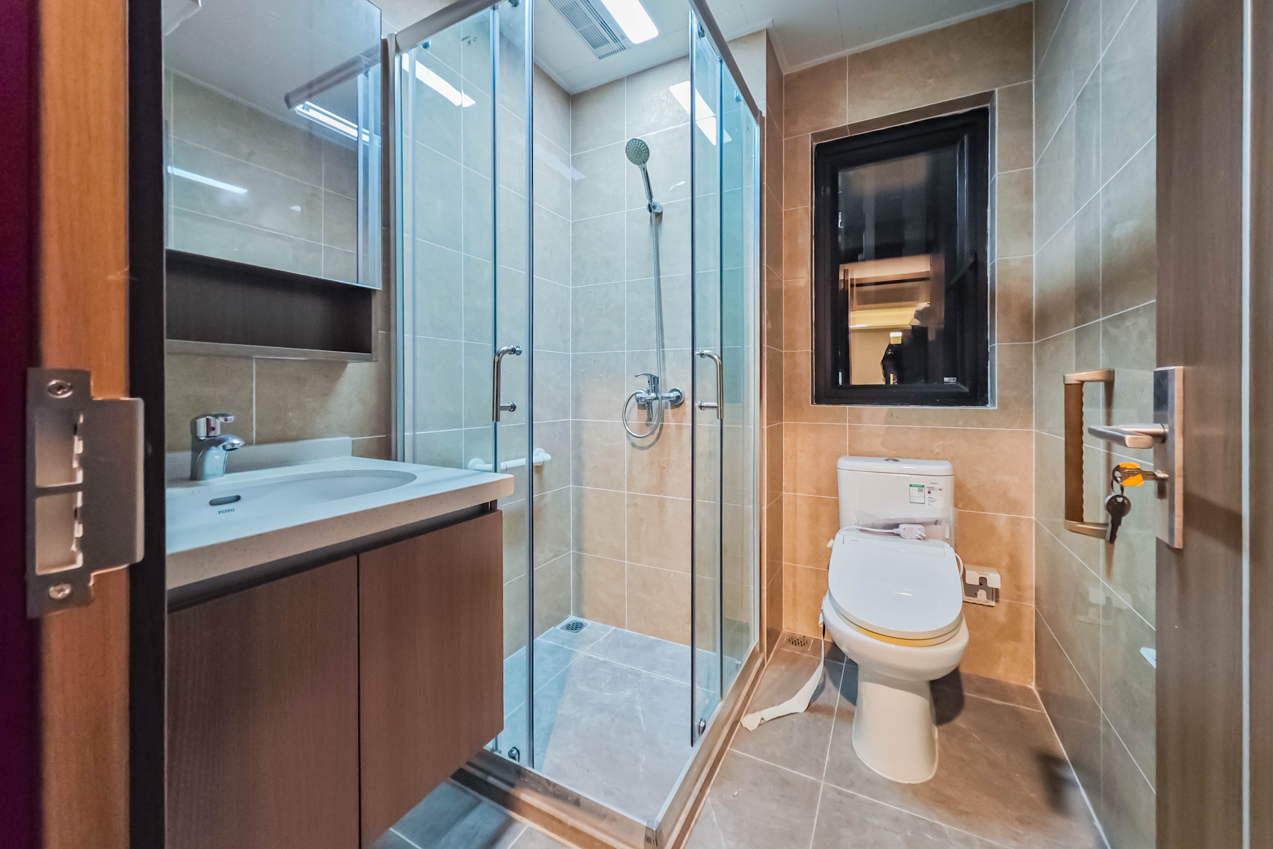 保利茉莉公馆  3室2厅2卫    132.0万 保利茉莉公馆  3室2厅2卫    132.0万卫生间