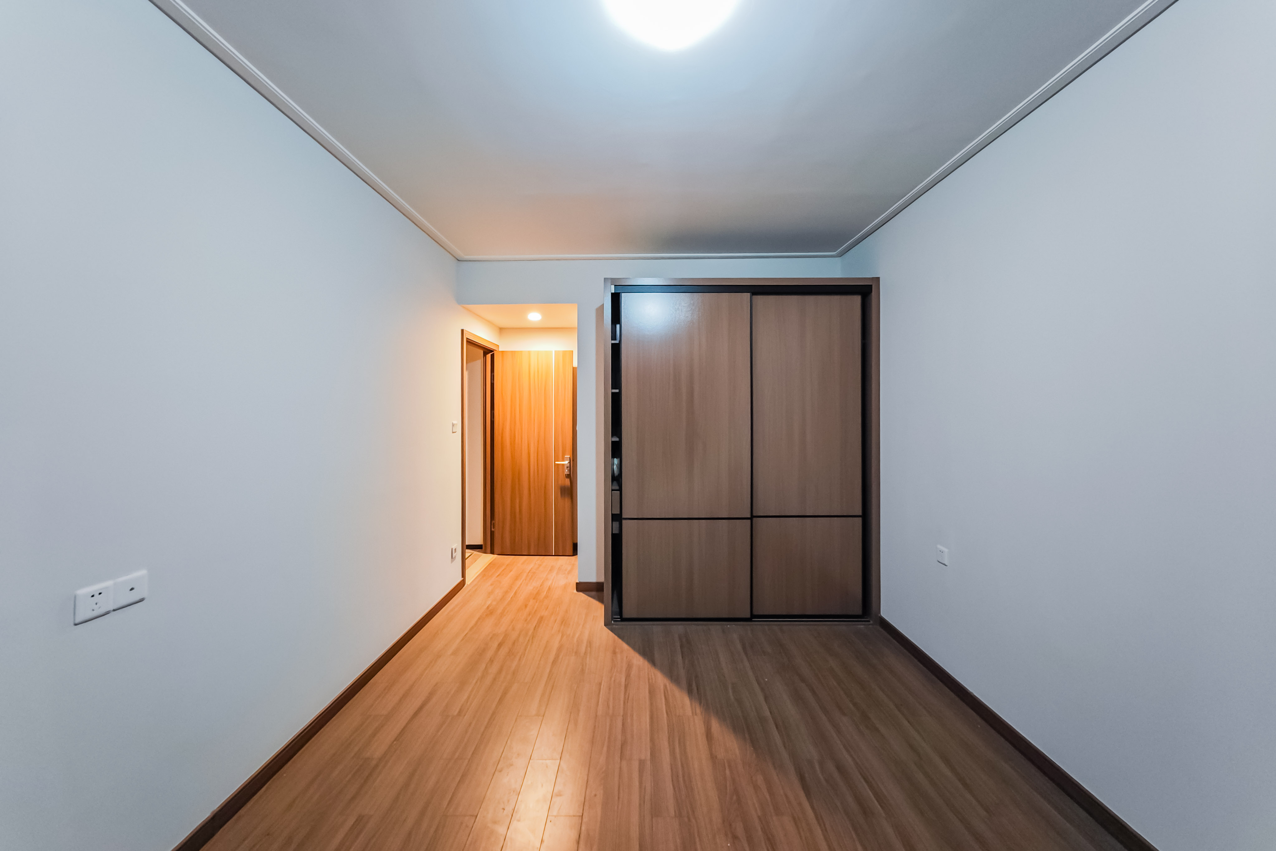 保利茉莉公馆  3室2厅2卫    132.0万 保利茉莉公馆  3室2厅2卫    132.0万卧室