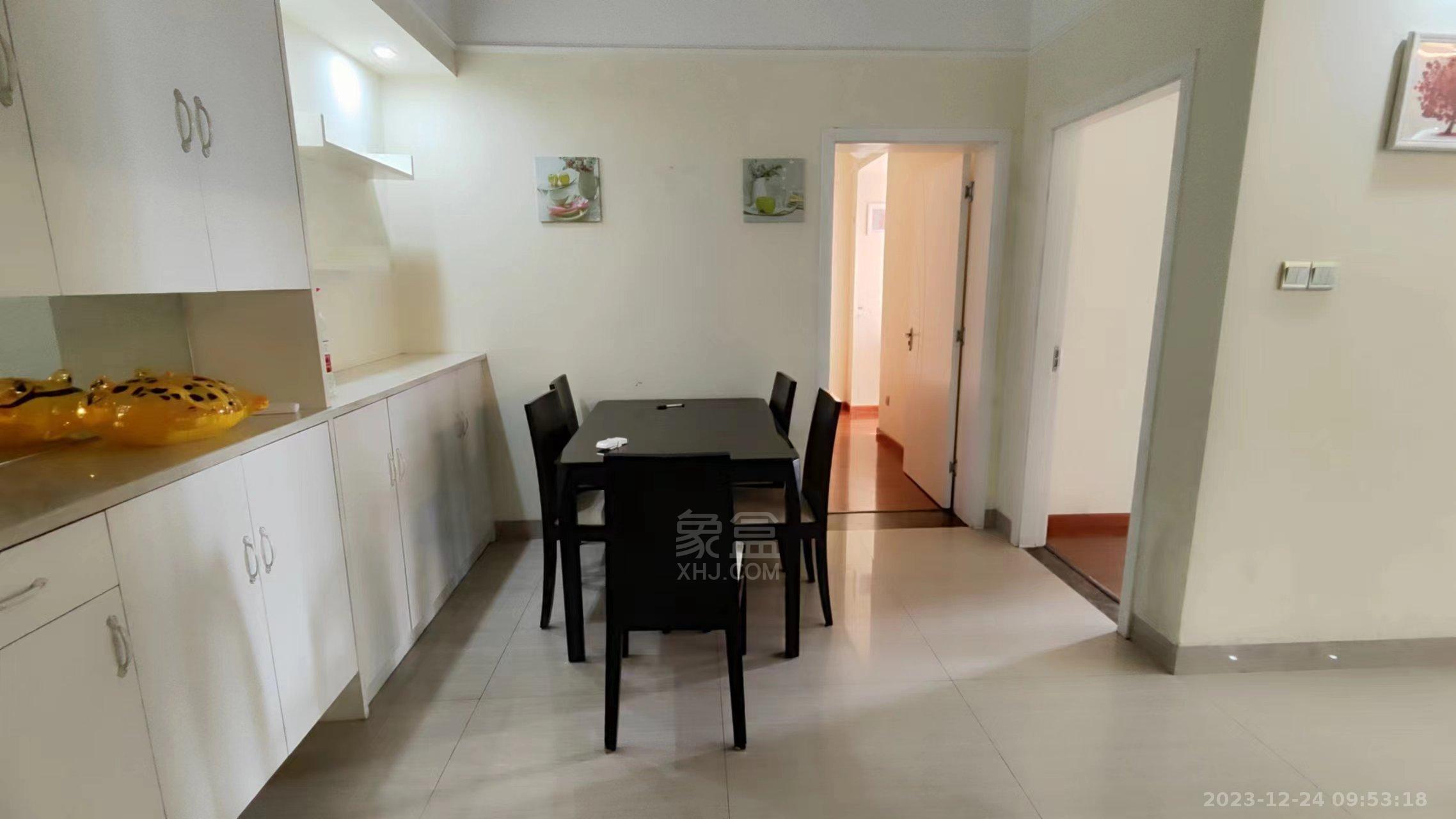 湖景名城 2室2厅1卫 1500.0元/月 湖景名城 2室2厅1卫 1500.0元/月室内图