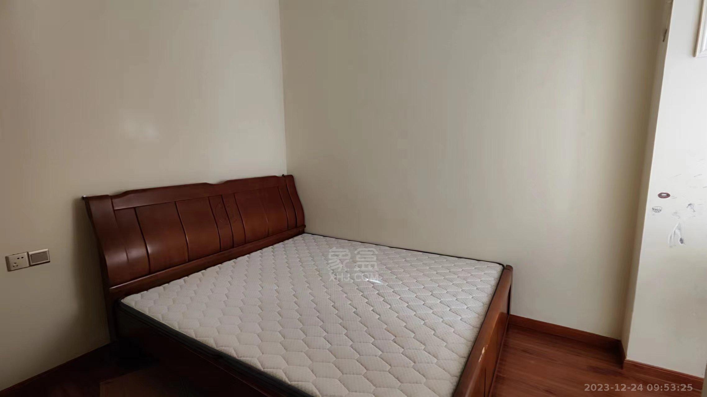 湖景名城 2室2厅1卫 1500.0元/月 湖景名城 2室2厅1卫 1500.0元/月室内图