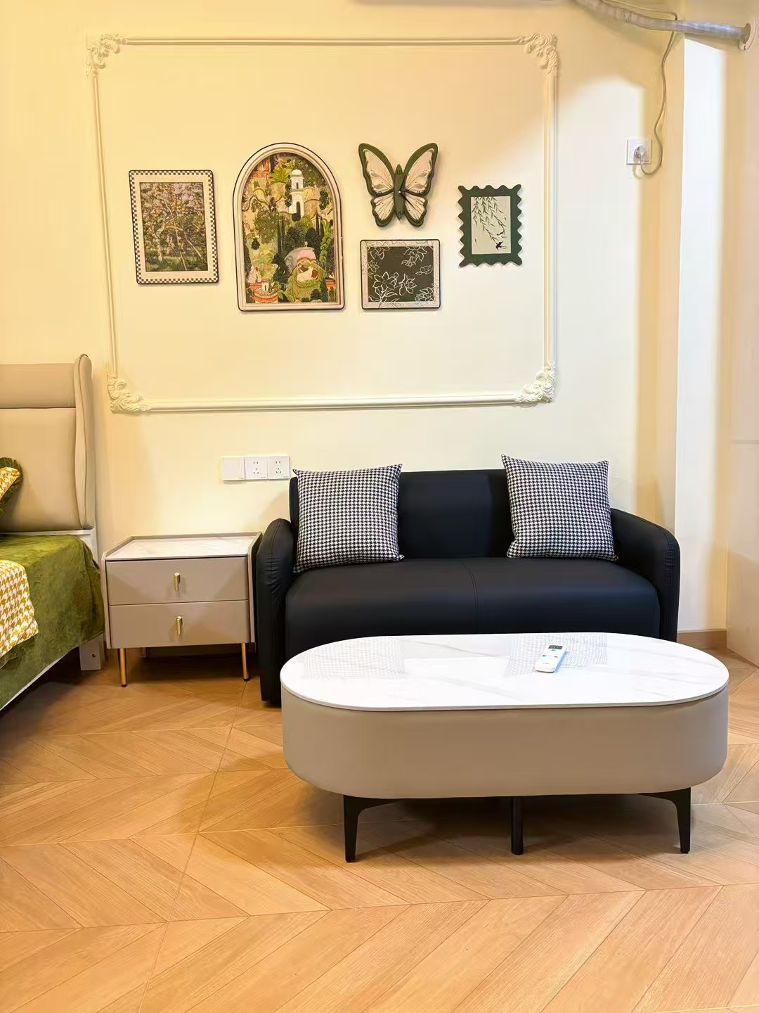 梓湖明珠 1室1厅1卫 1500.0元/月 梓湖明珠 1室1厅1卫 1500.0元/月室内图