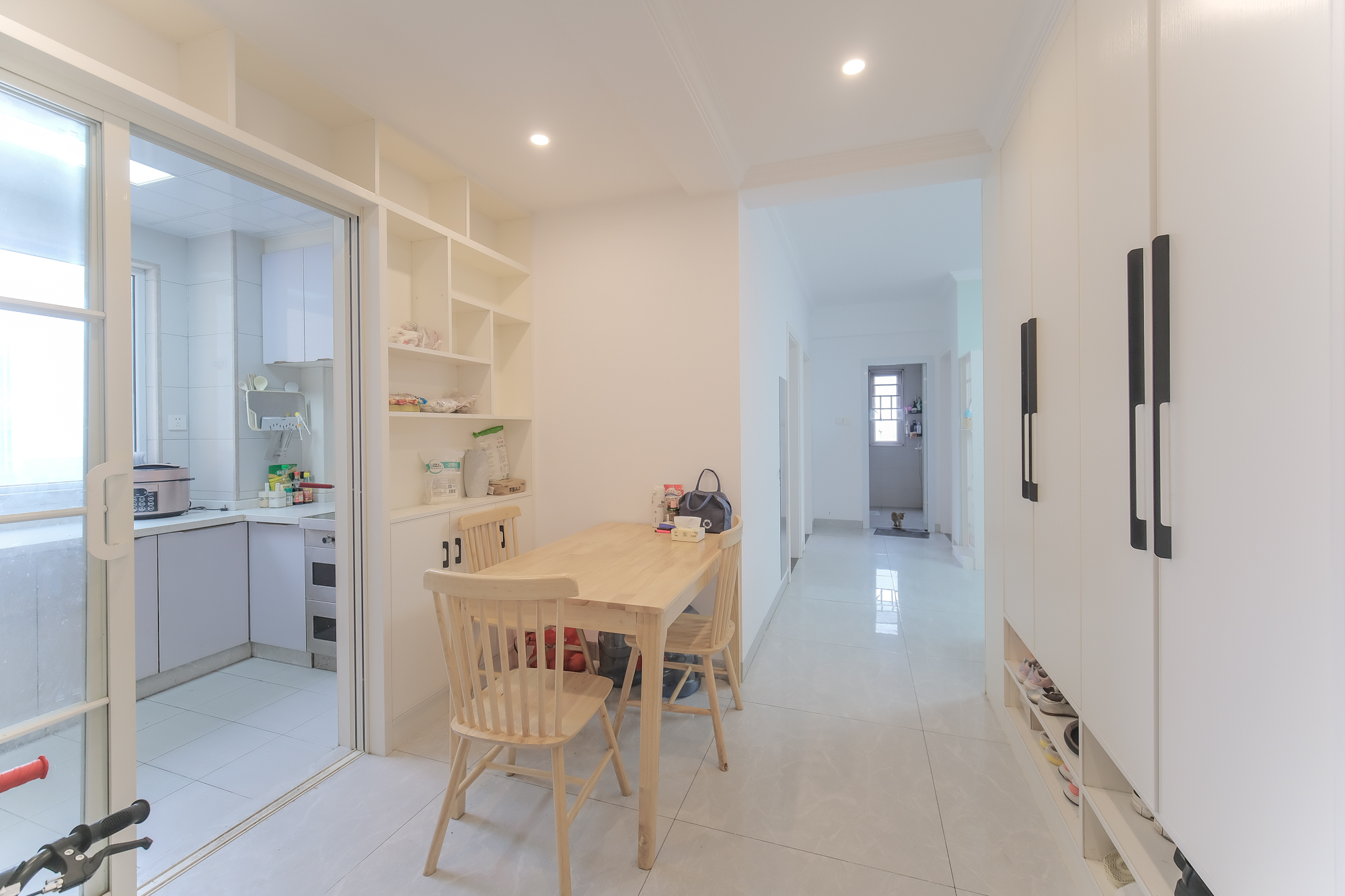 荣盛花语城 3室2厅1卫 67.8万 荣盛花语城 3室2厅1卫 67.8万客厅